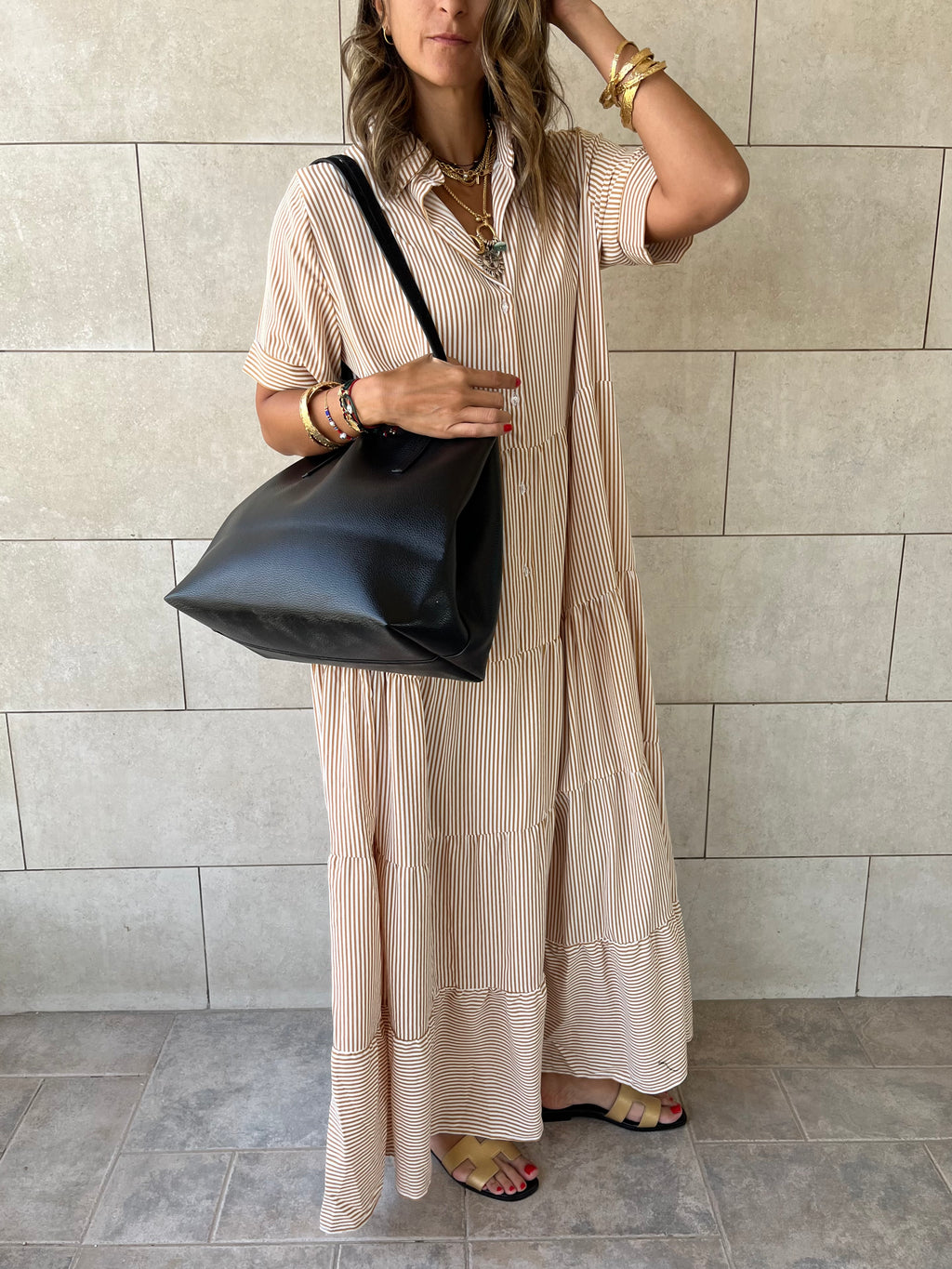 Black Frillu Leather Essential Bag