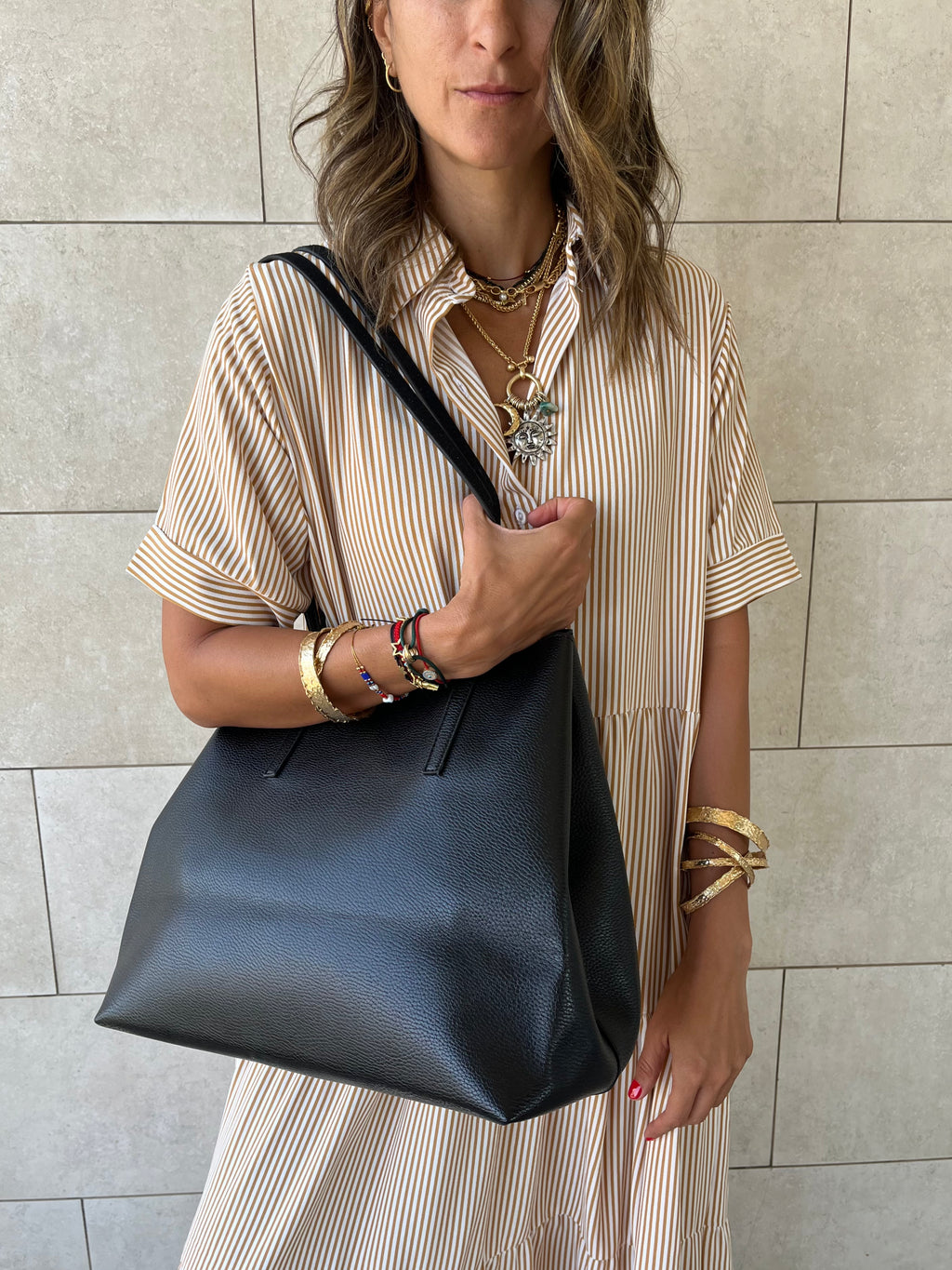 Black Frillu Leather Essential Bag