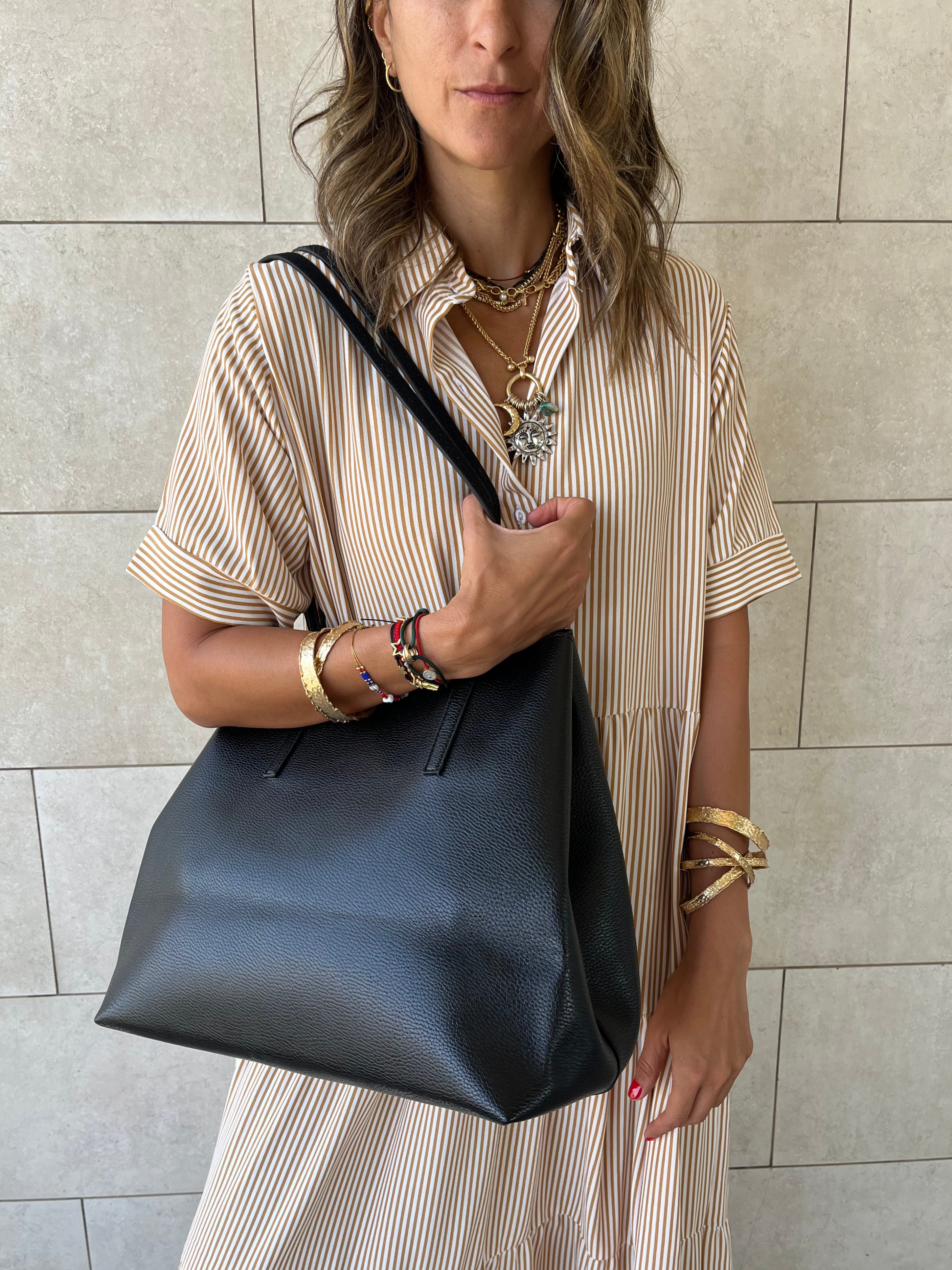 Black Frillu Leather Essential Bag