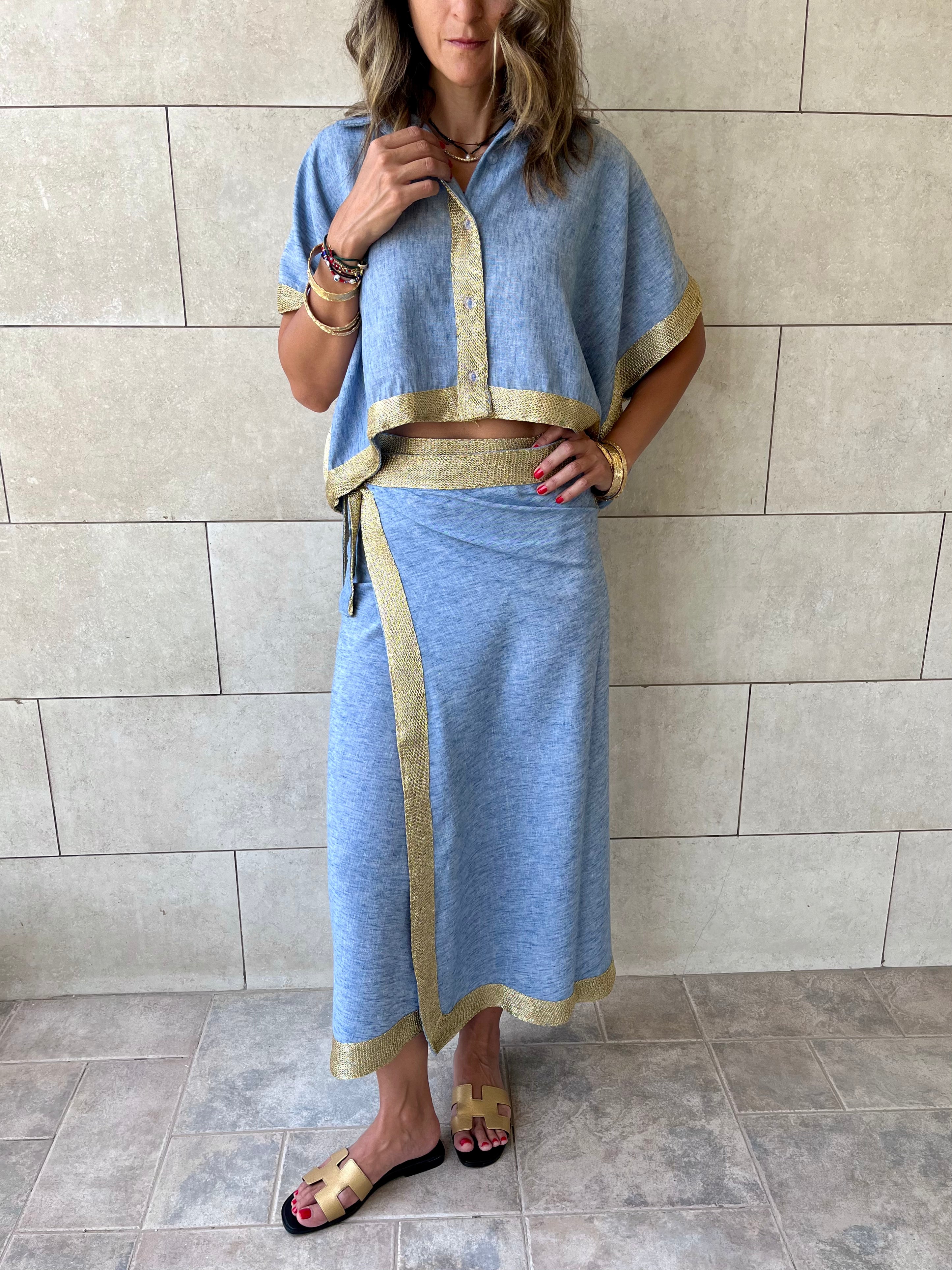 Golden Blue Edge Cropped Shirt