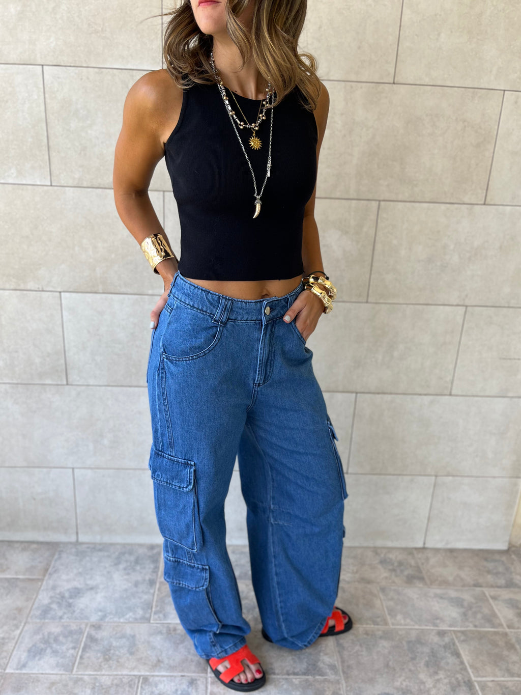 Black 99 Interknit Sleeveless Basic Top