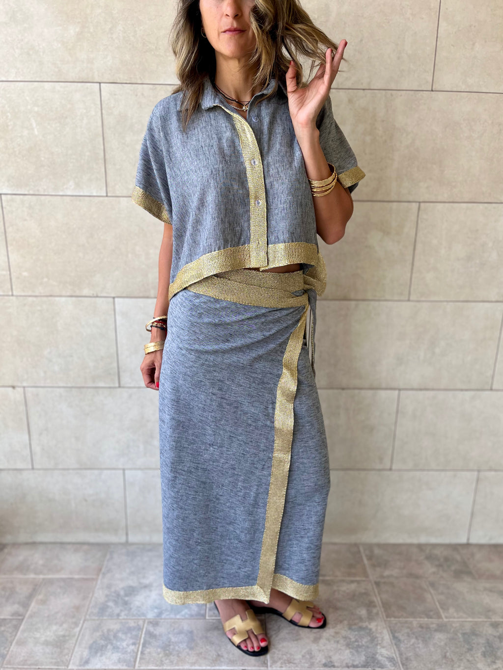 Golden Grey Edge Cropped Shirt