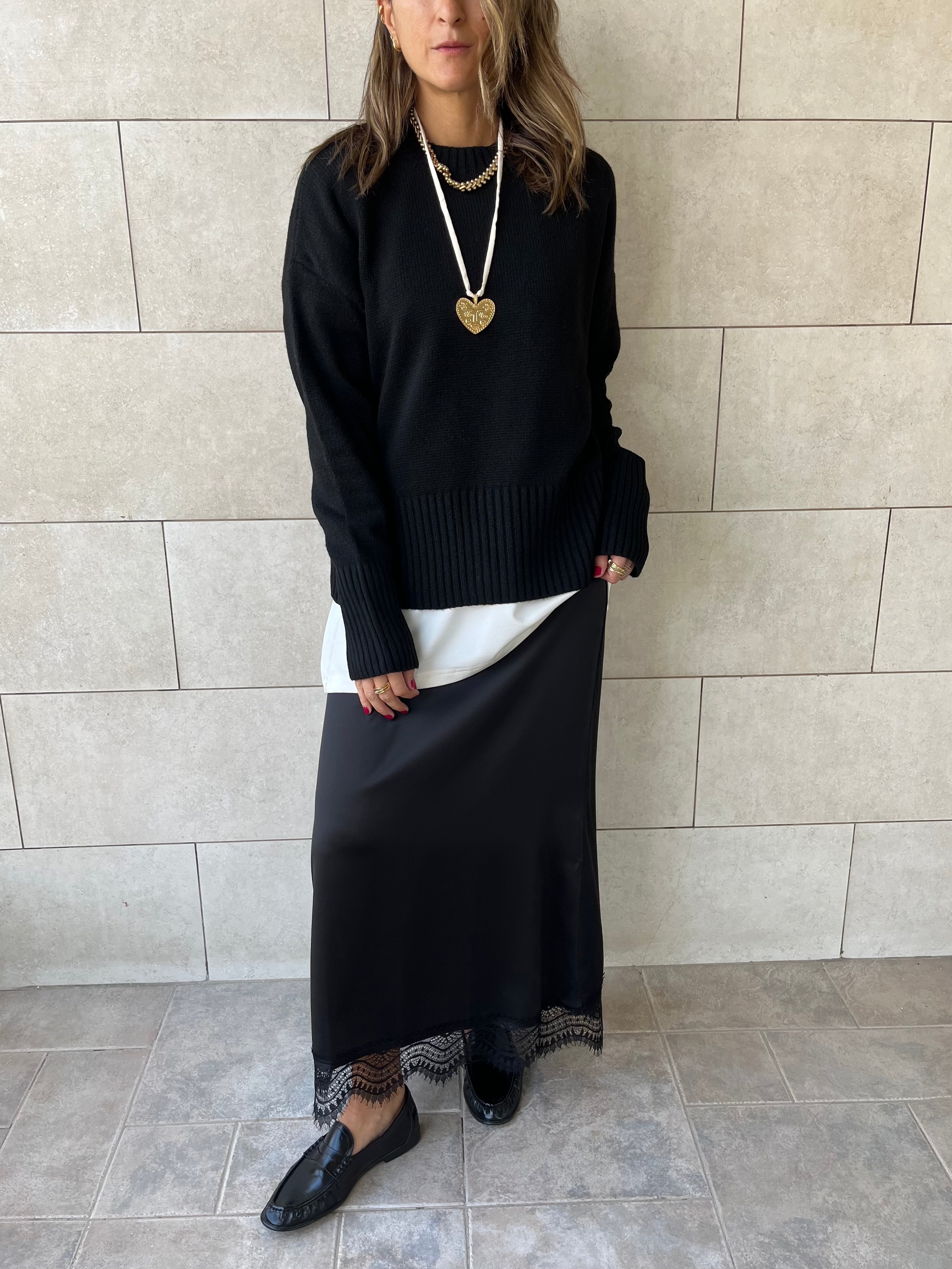 Black Soft Cozy Pullover