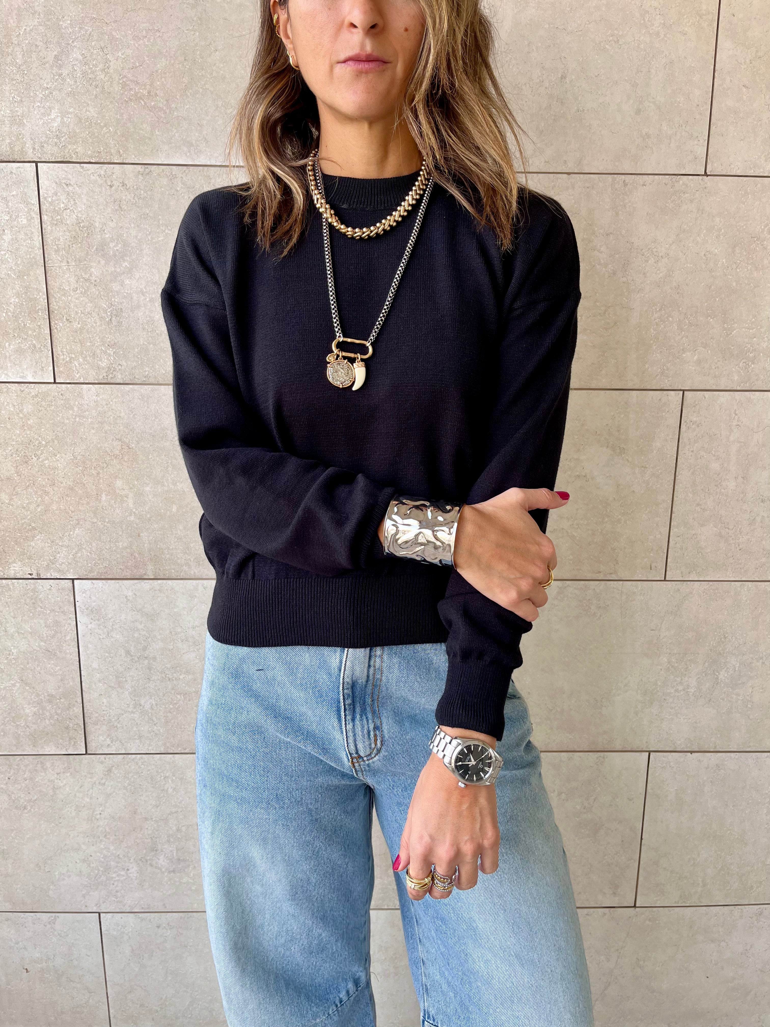 Black Signature Basic Pullover