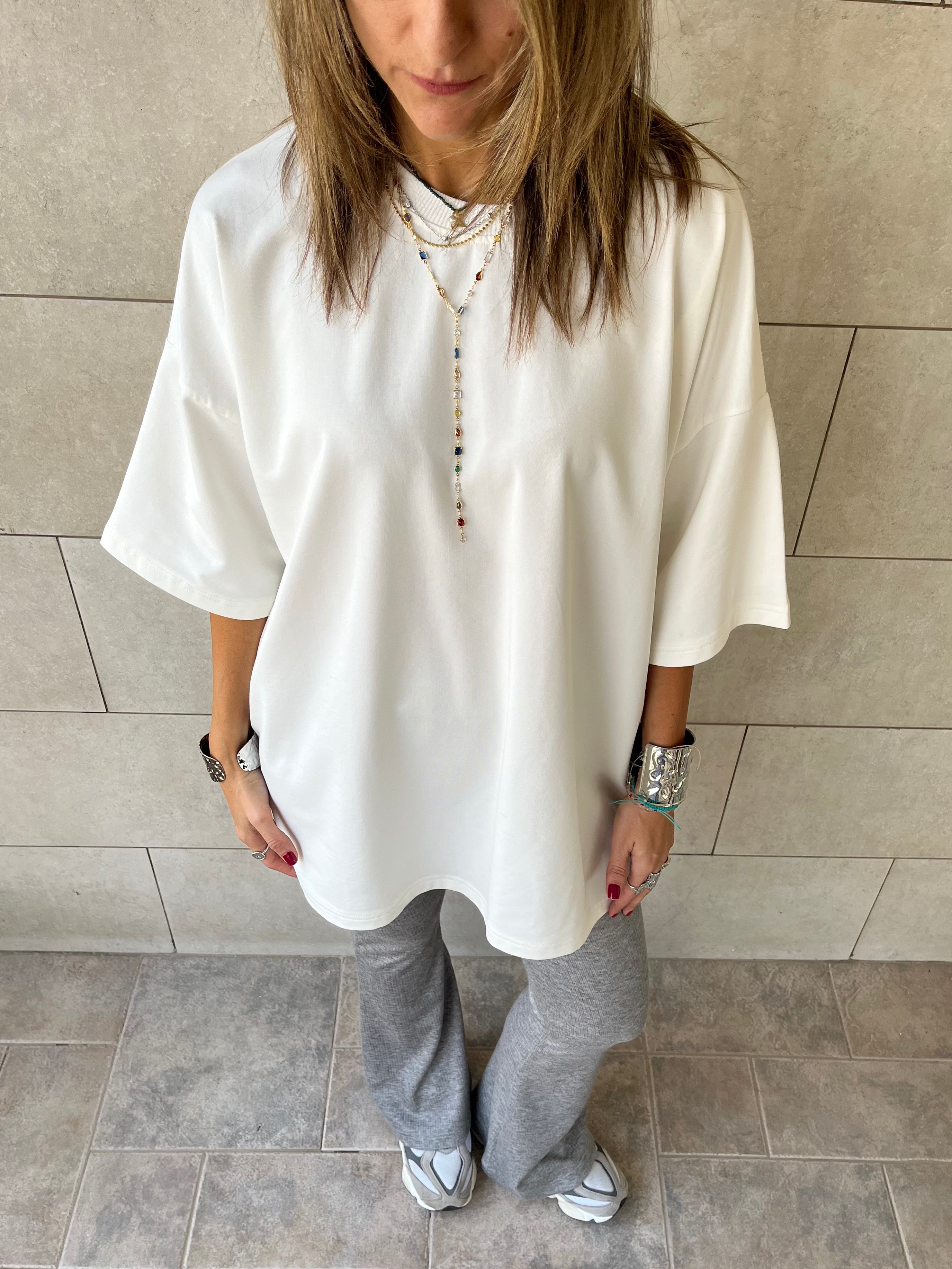 White Oversize Me T-shirt