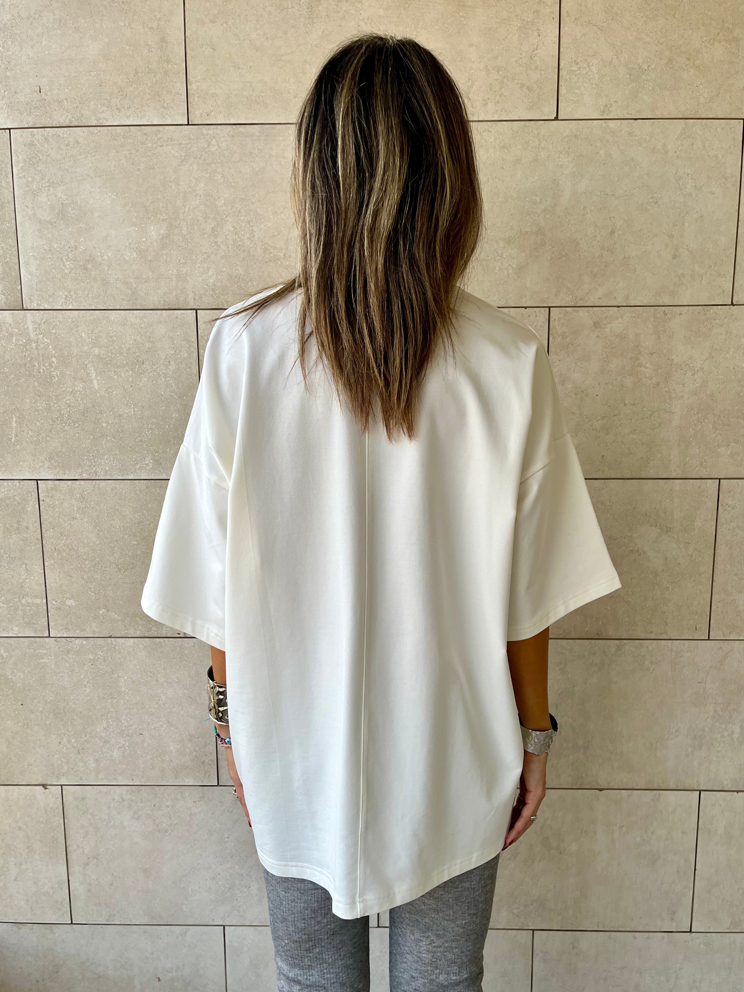 White Oversize Me T-shirt