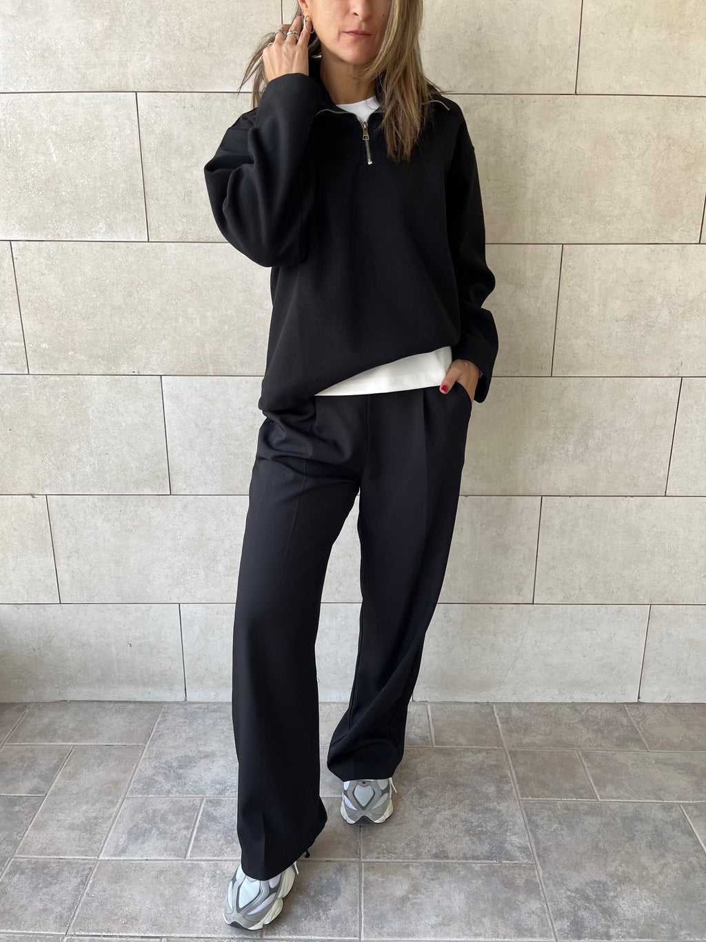 Black Everyday Zip Up Sweater