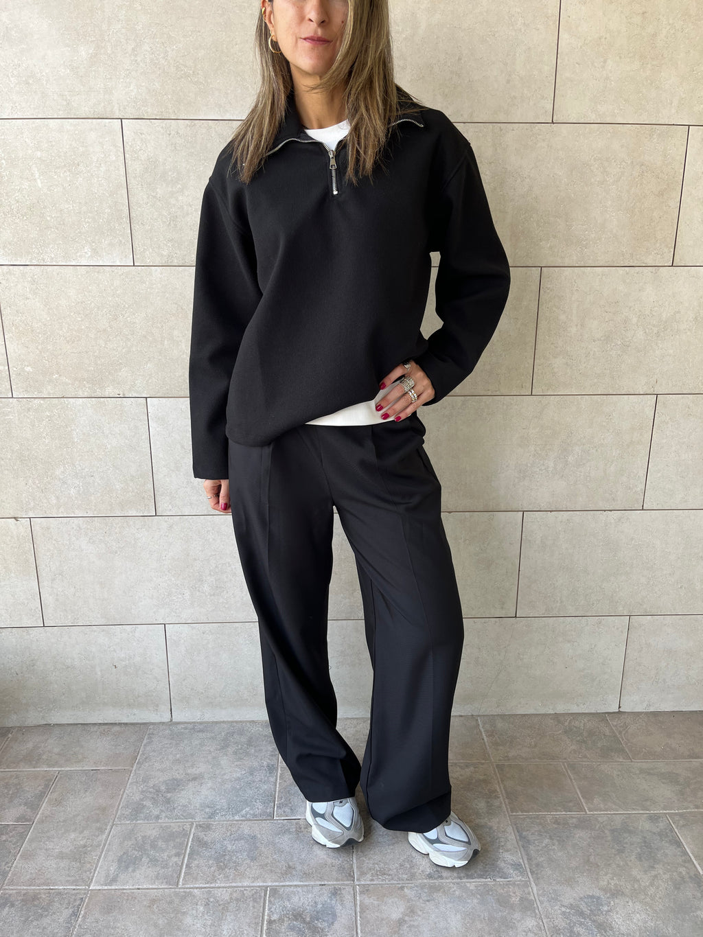 Black Everyday Zip Up Sweater