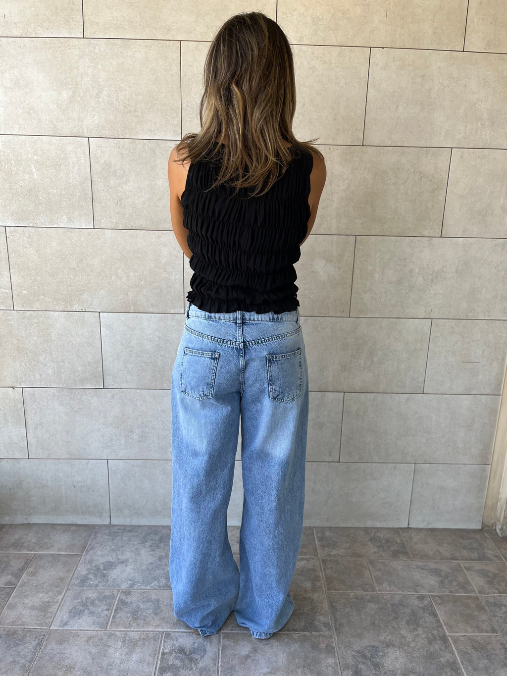 Black Sleeveless Crinkle Top