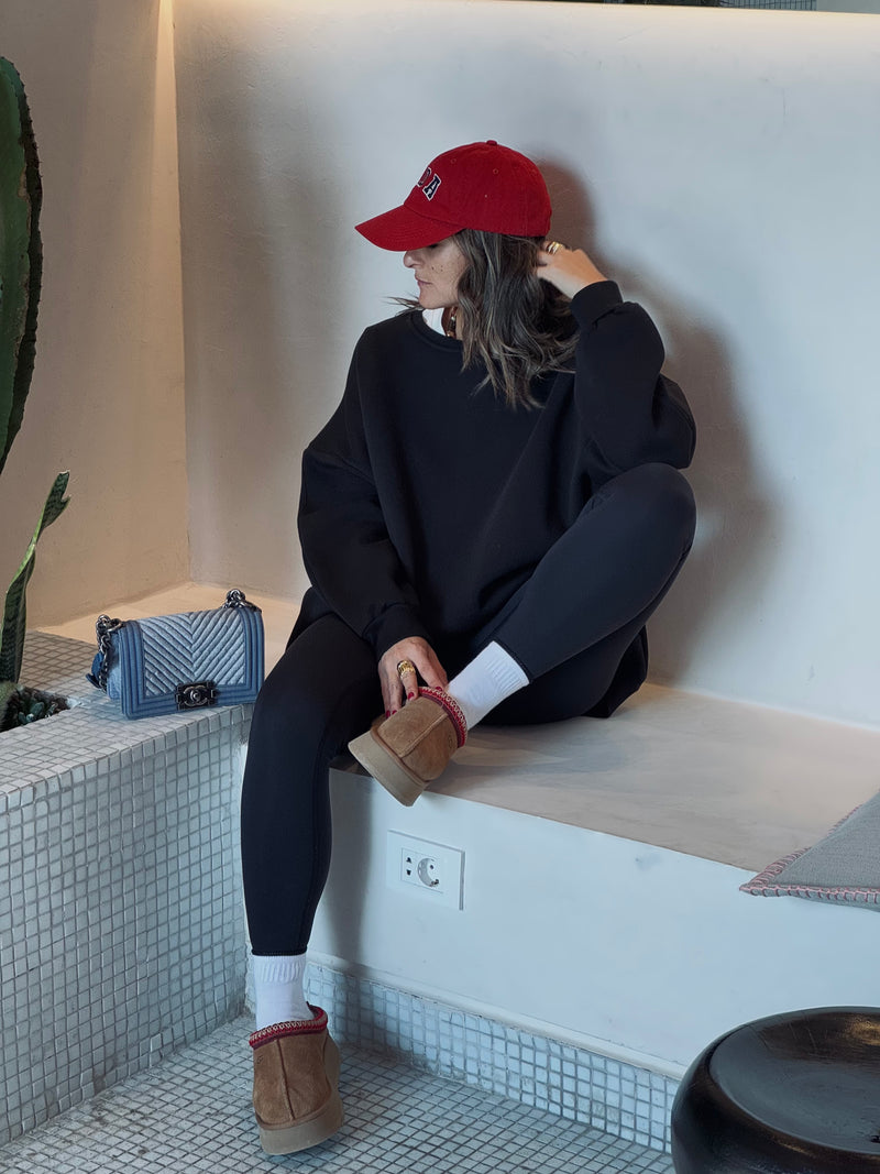 Black Fleece Lined Oversized Sweatshirt