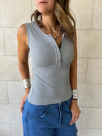 Grey 140 Essential Tank