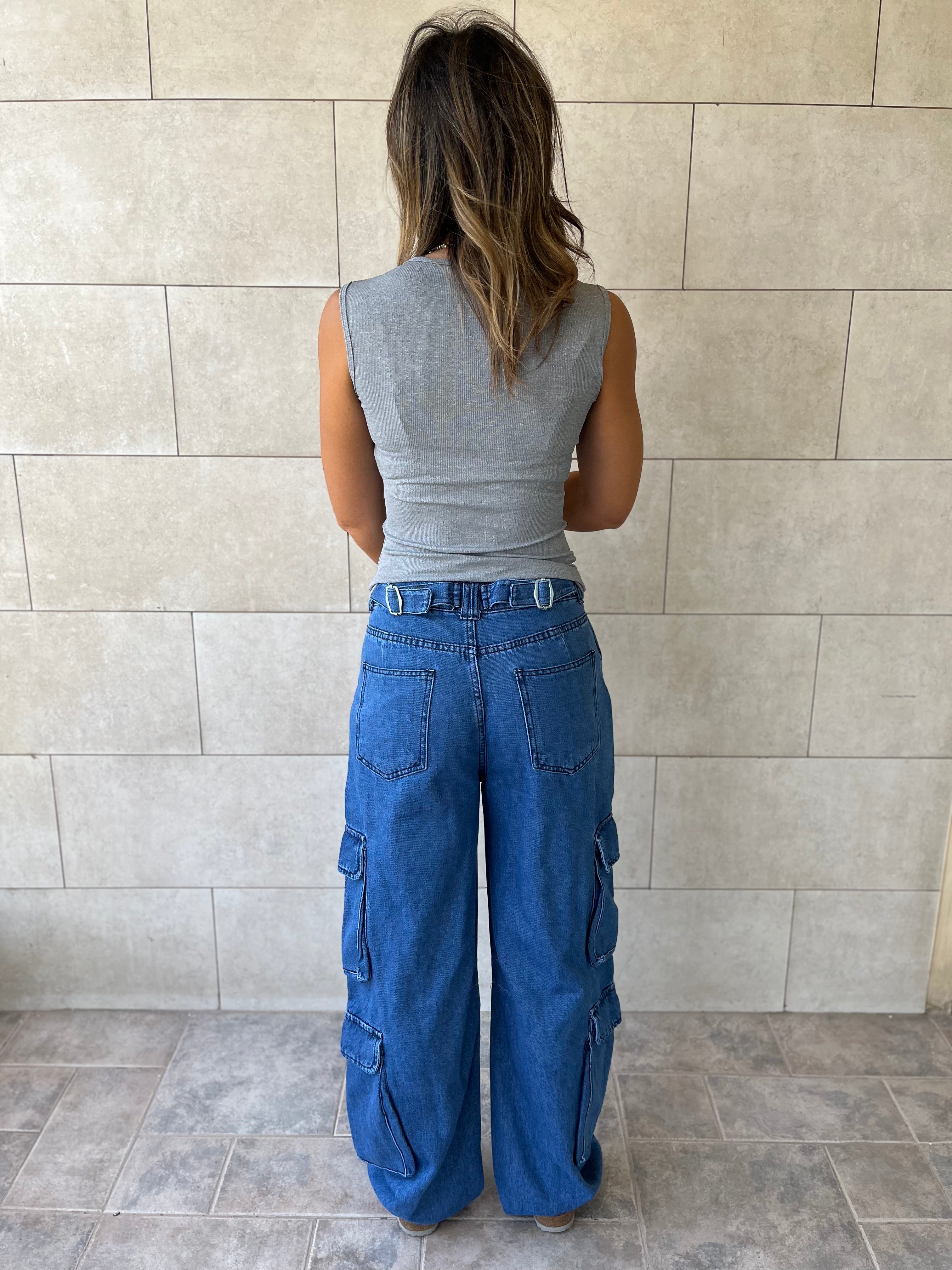 Grey 140 Essential Tank