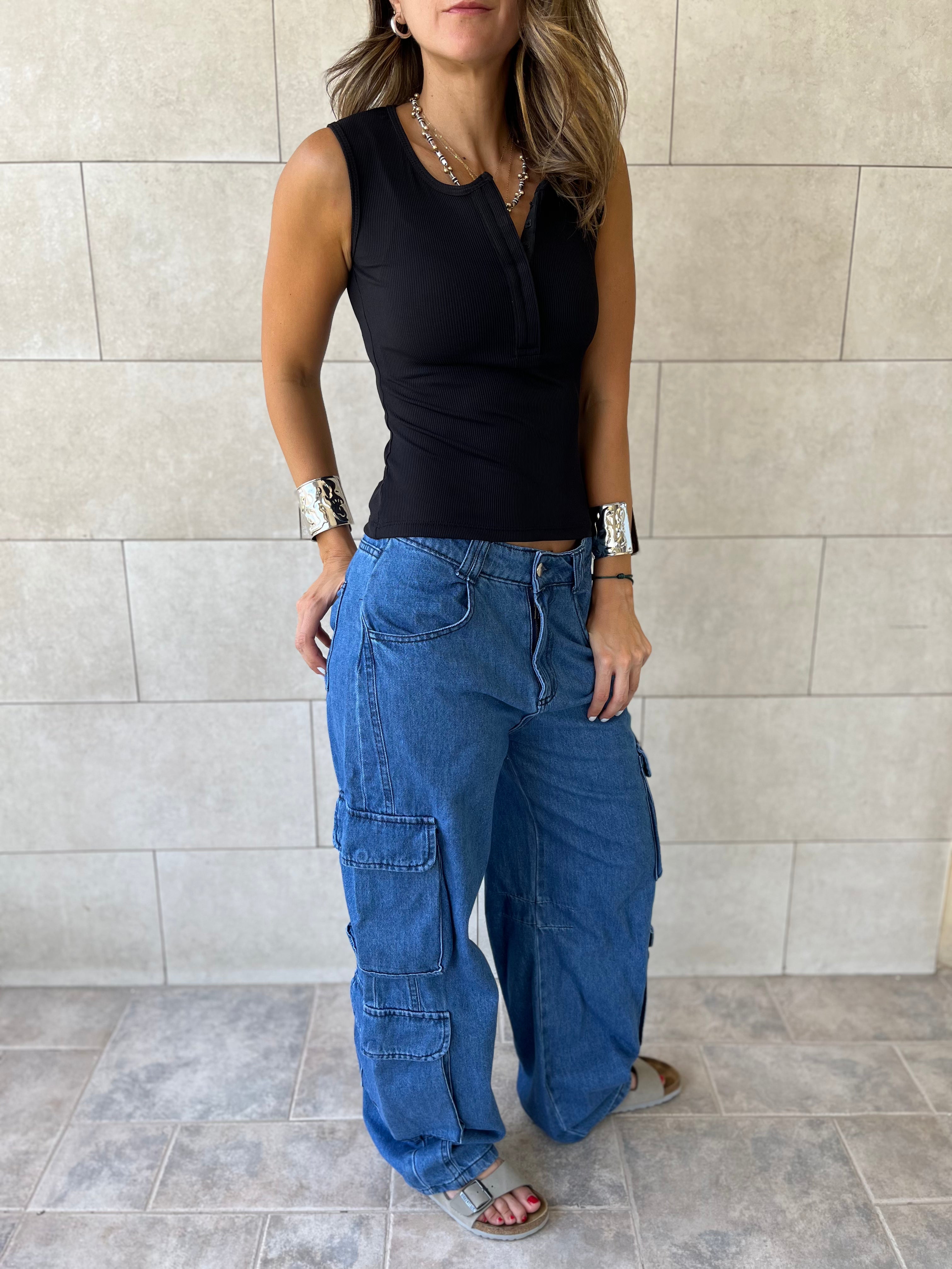 Black 140 Essential Tank