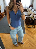 Blue 140 Essential Tank
