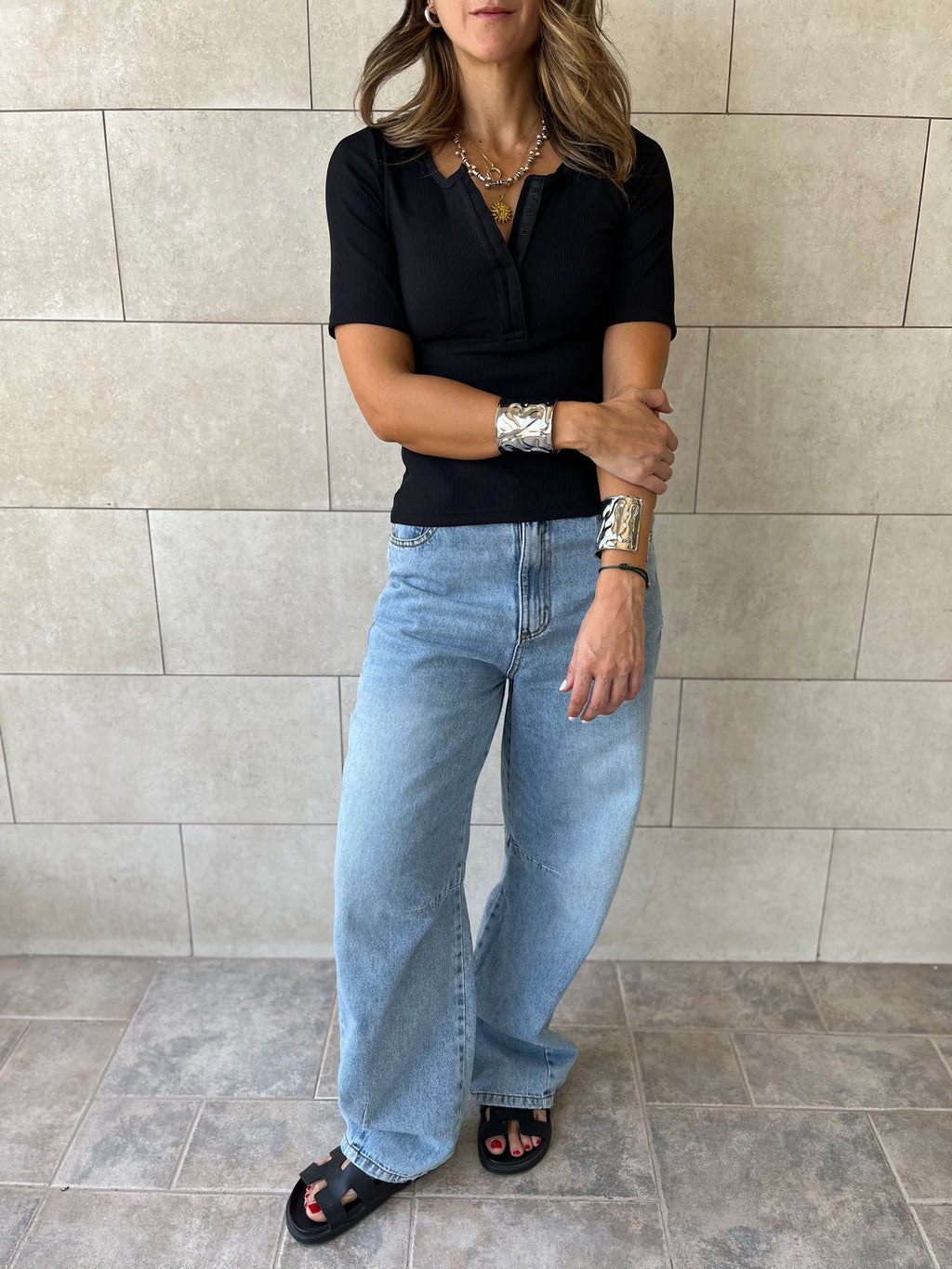 Black 140 Essential Top