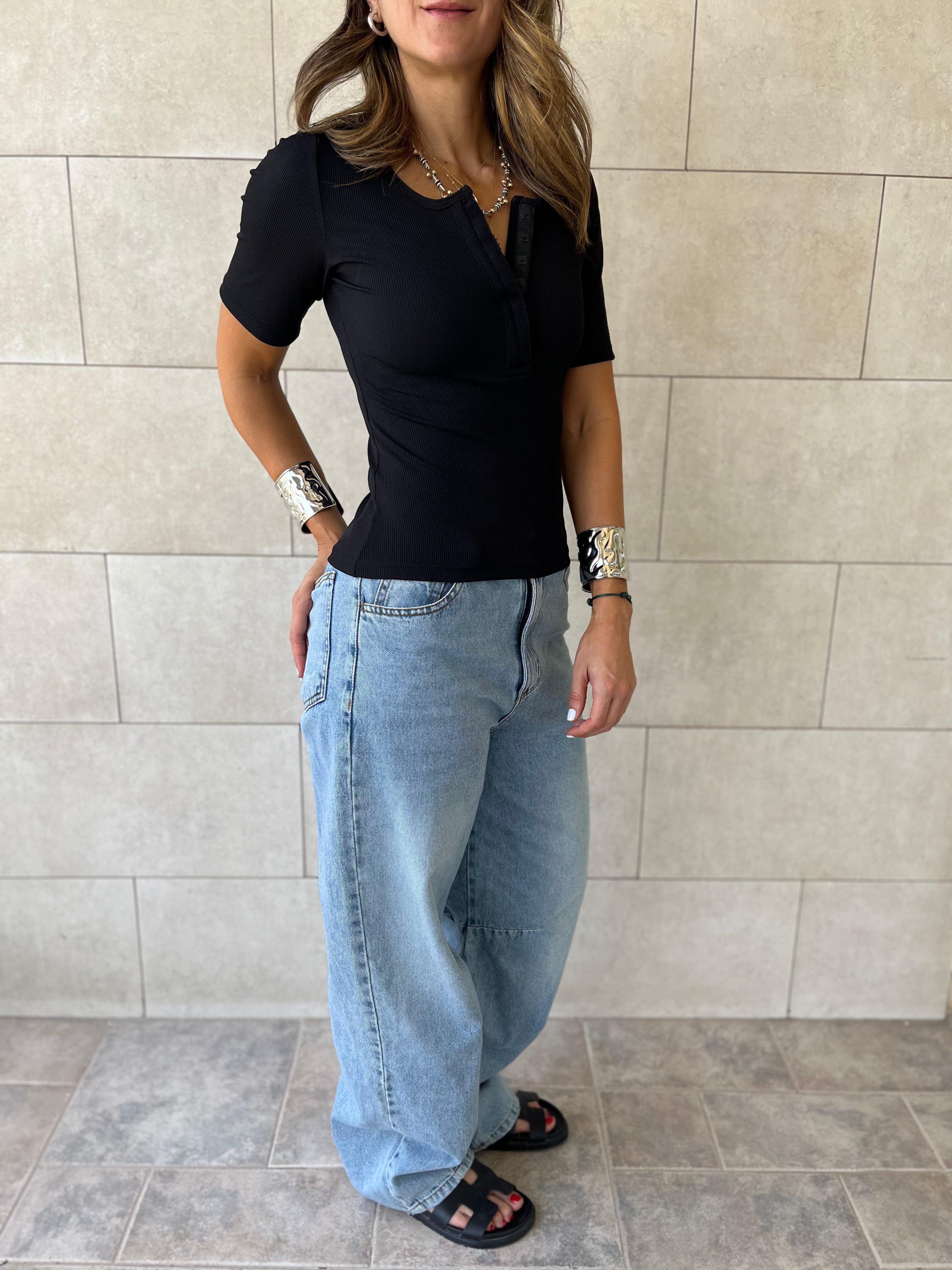 Black 140 Essential Top