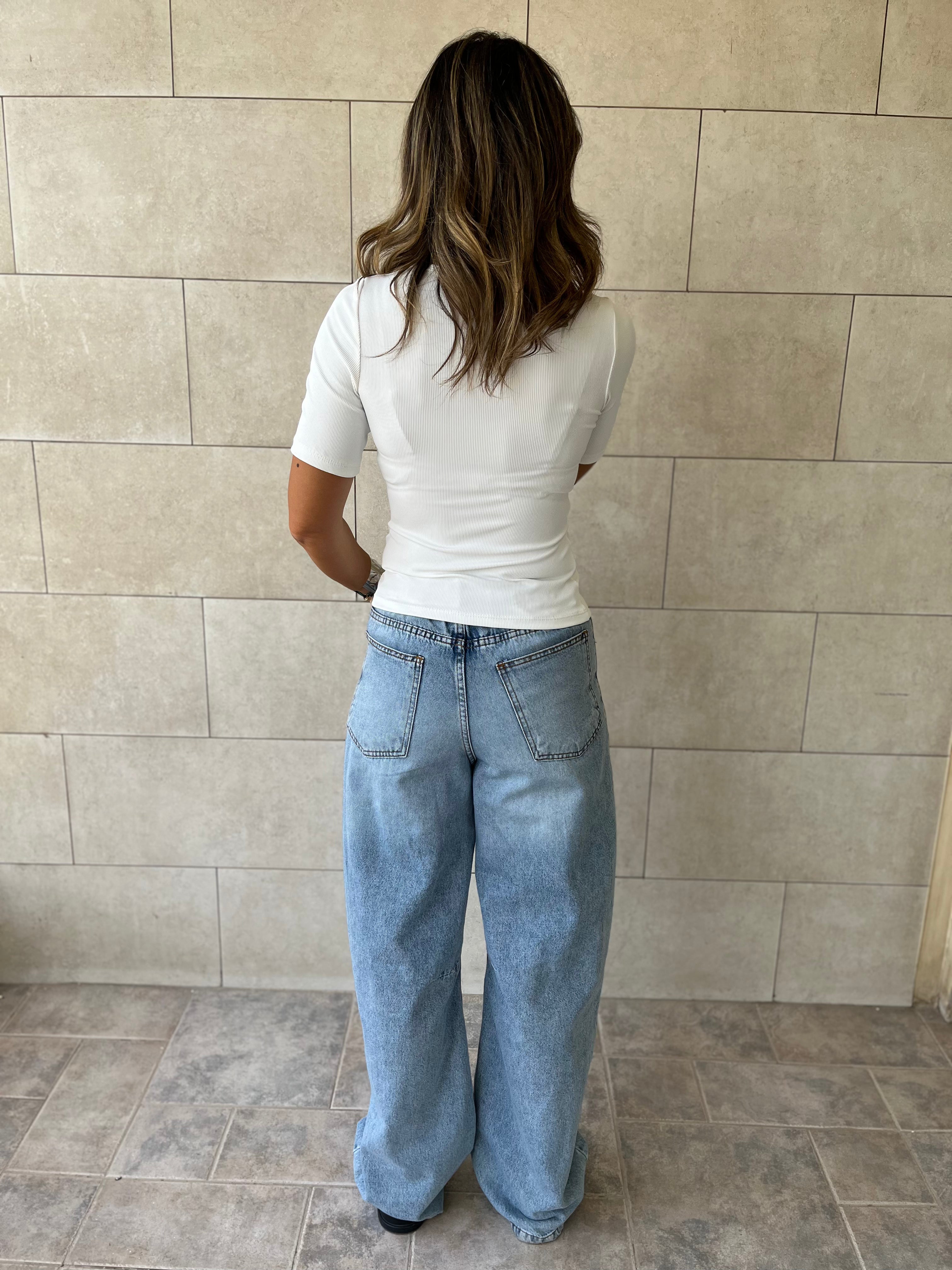 White 140 Essential Top