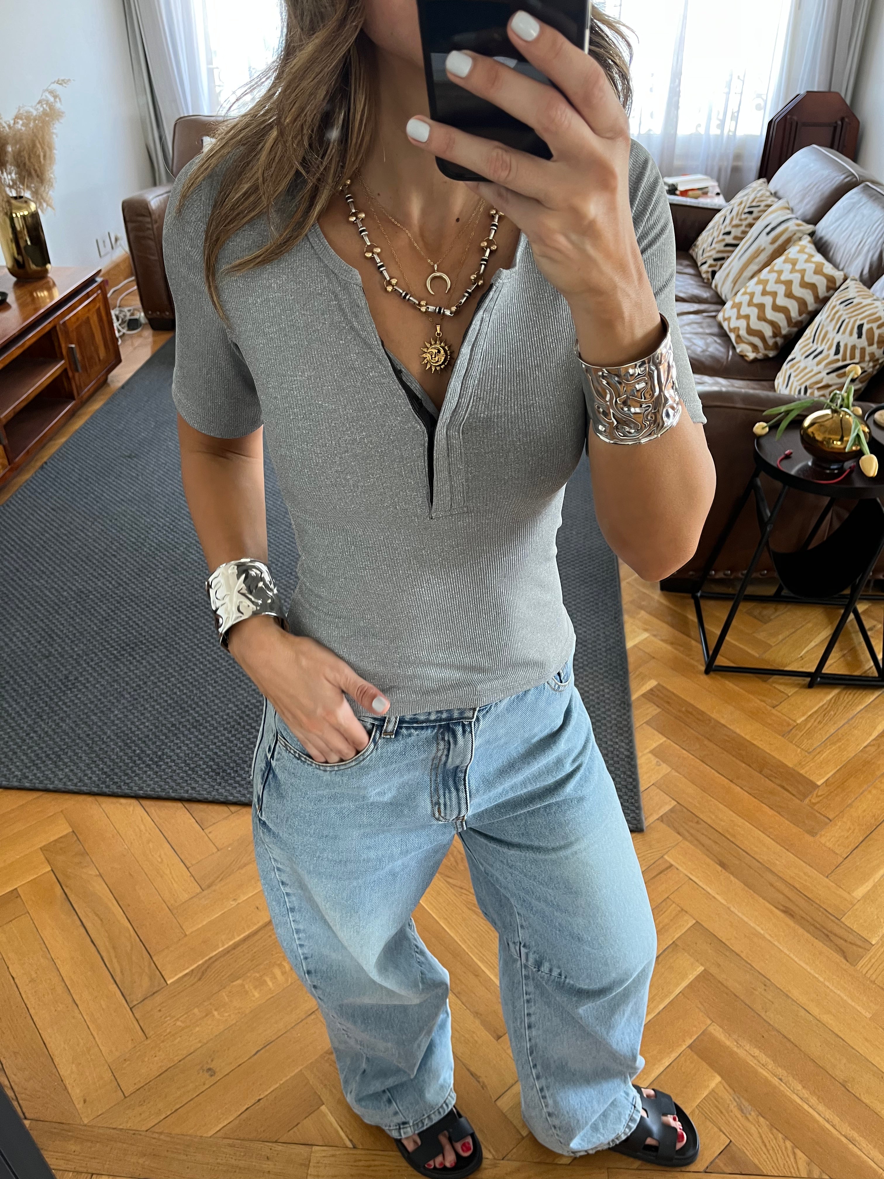 Grey 140 Essential Top