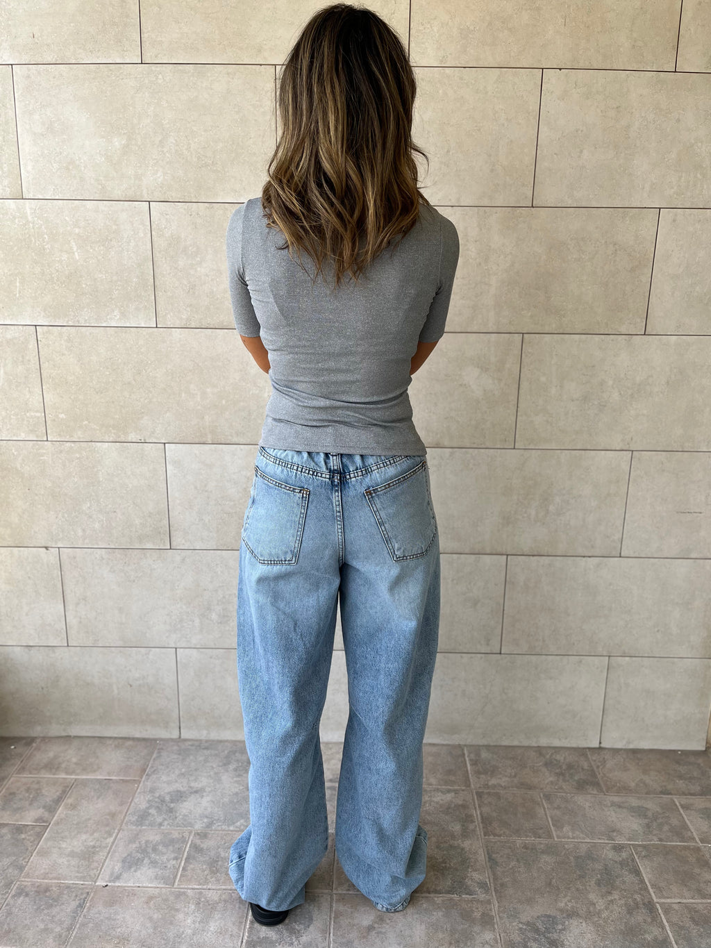 Grey 140 Essential Top