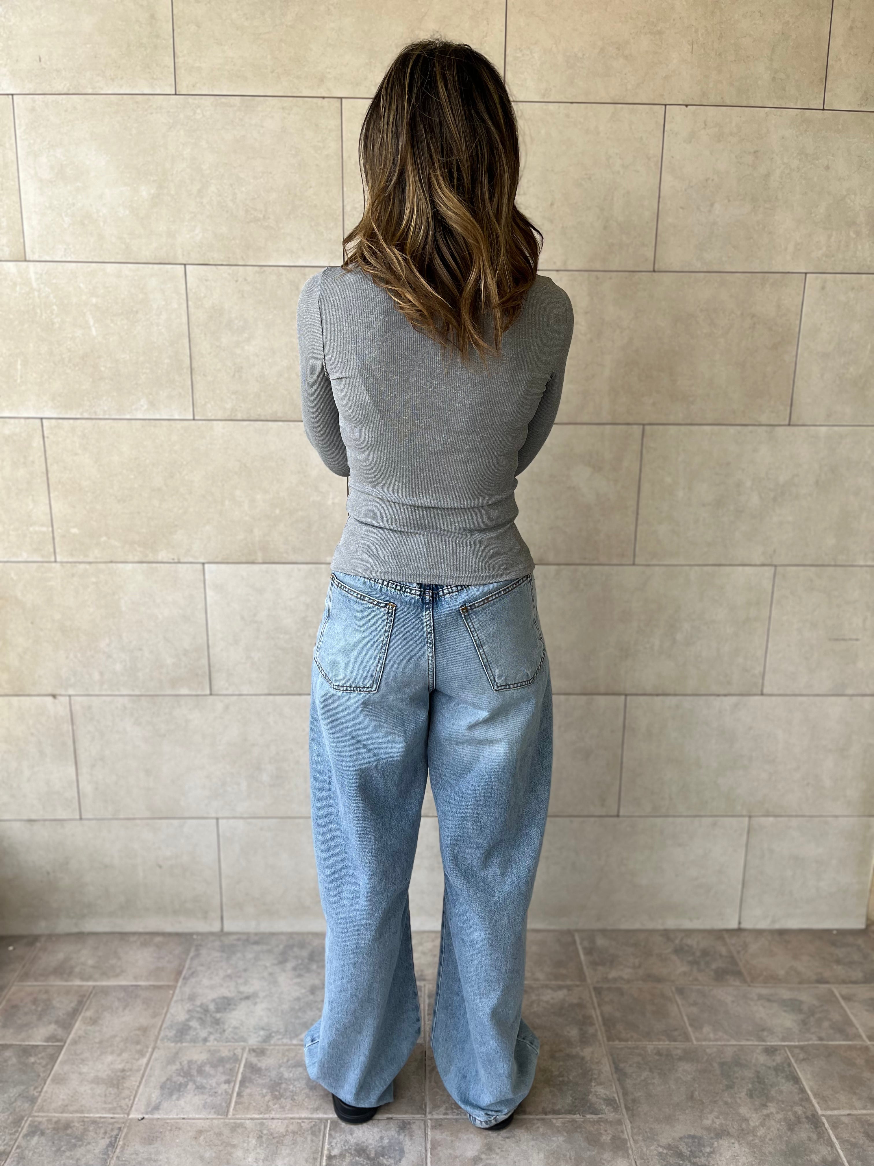 Grey 140 Essential Longsleeve