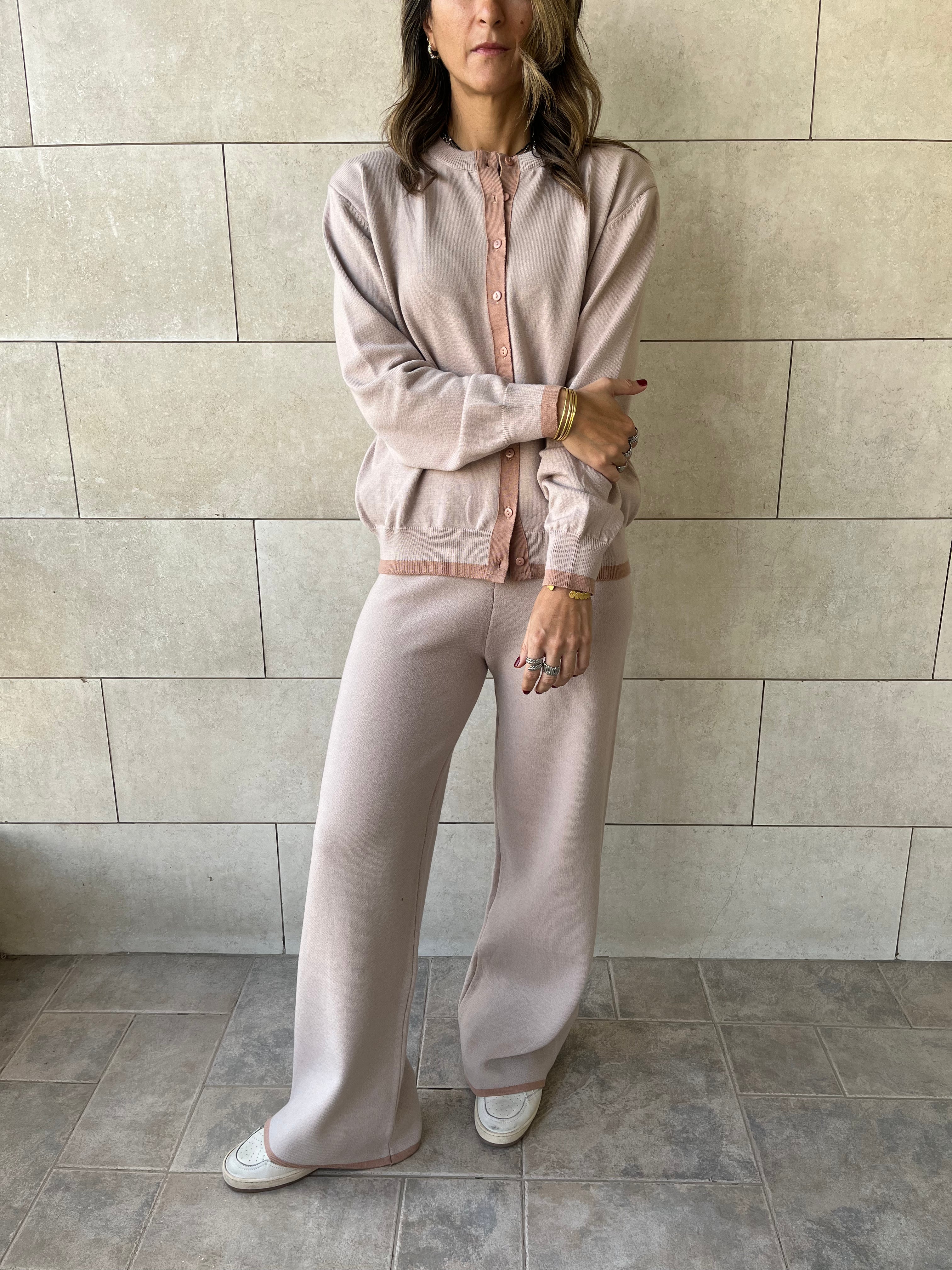 Beige Middle Line Button Knit Set