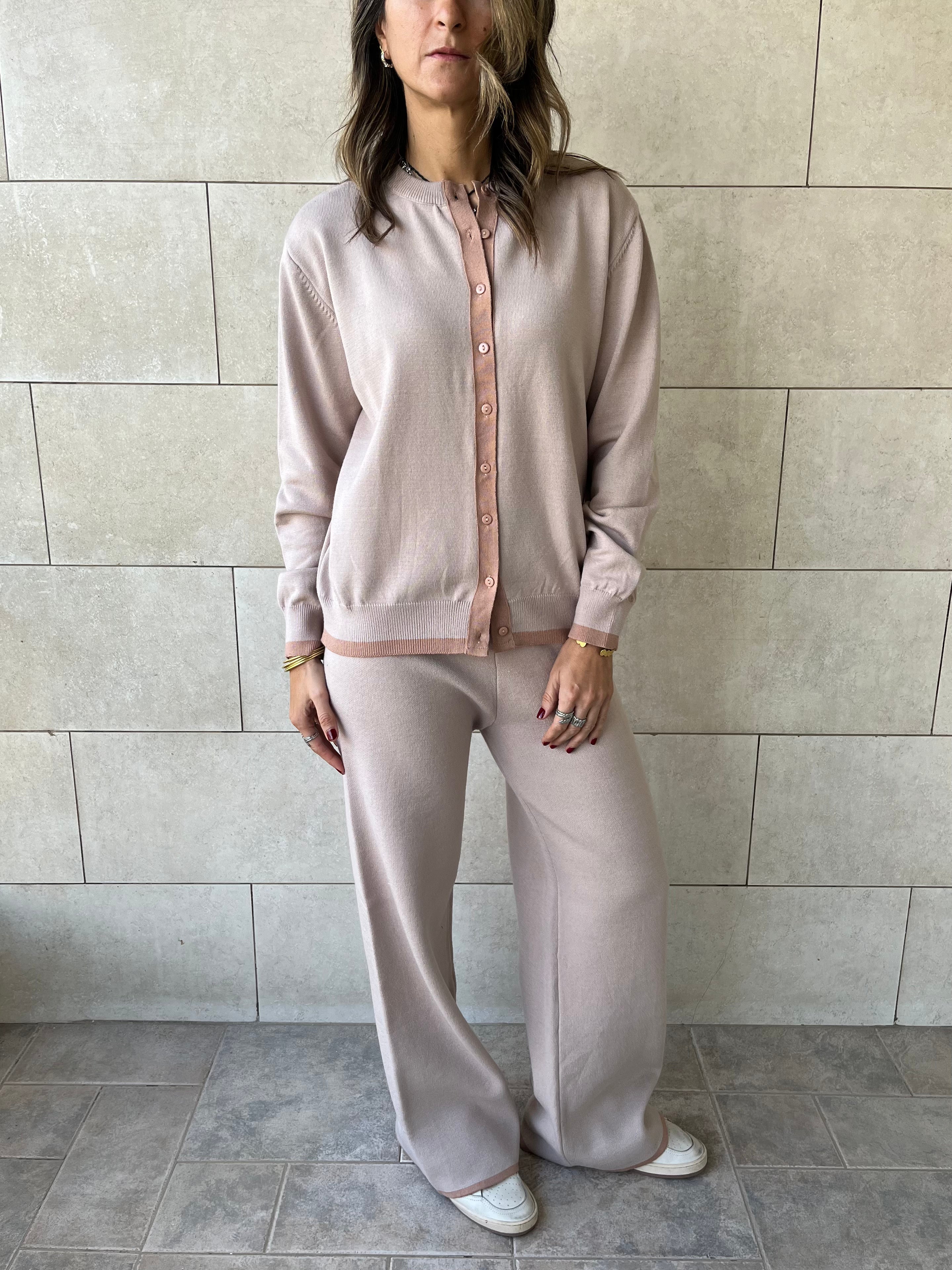 Beige Middle Line Button Knit Set