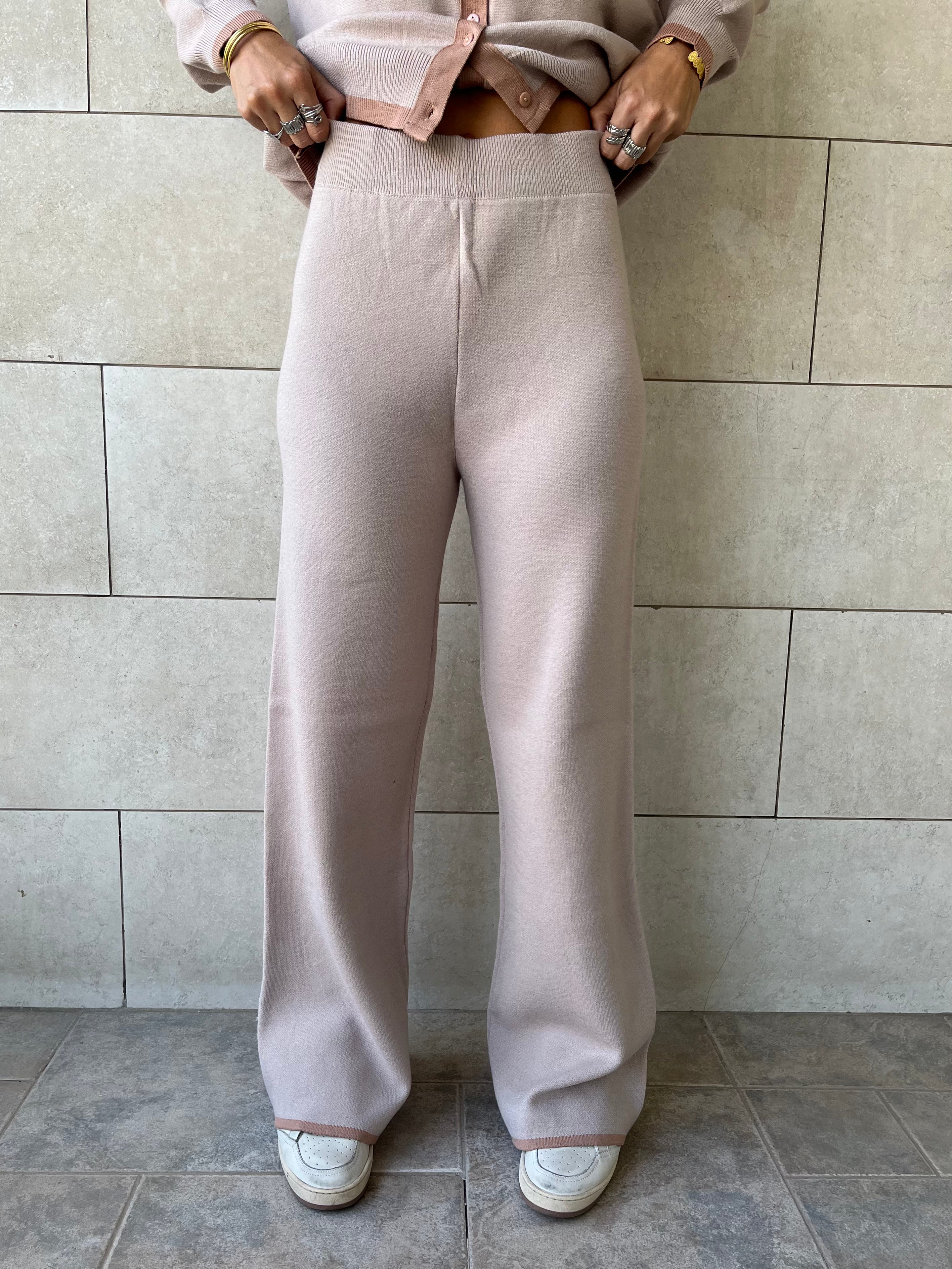 Beige Middle Line Button Knit Set