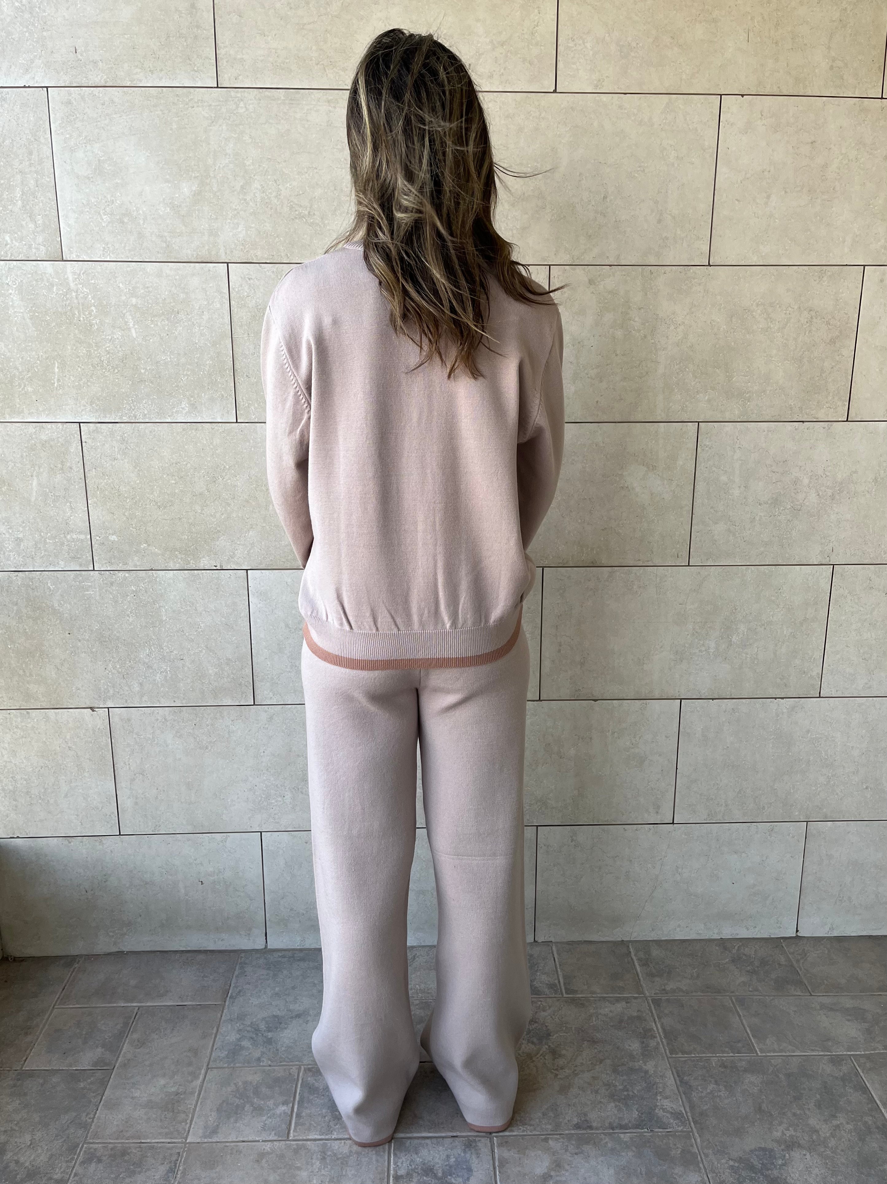 Beige Middle Line Button Knit Set