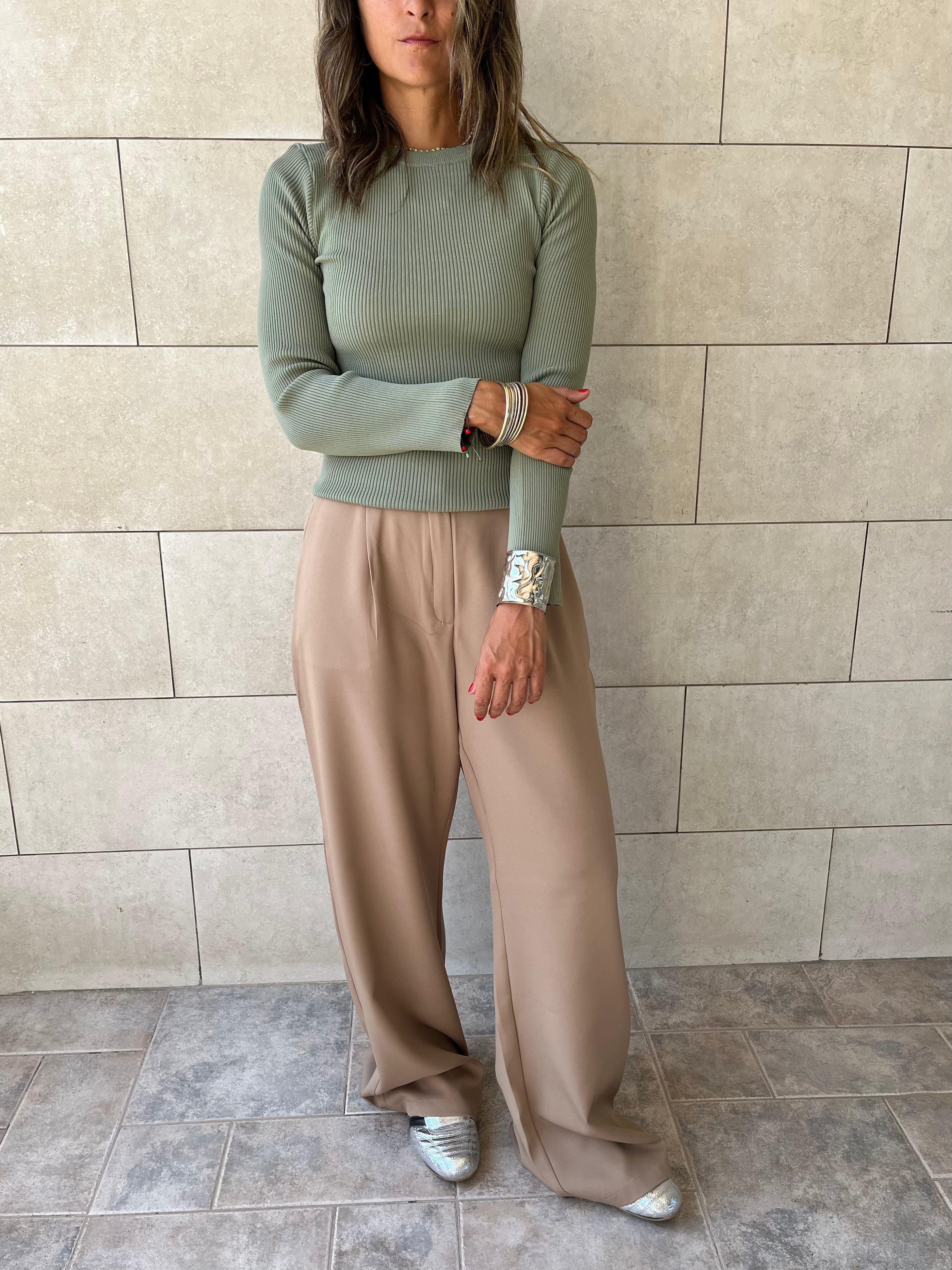 Pistachio Crewneck Contour Elevated Pullover