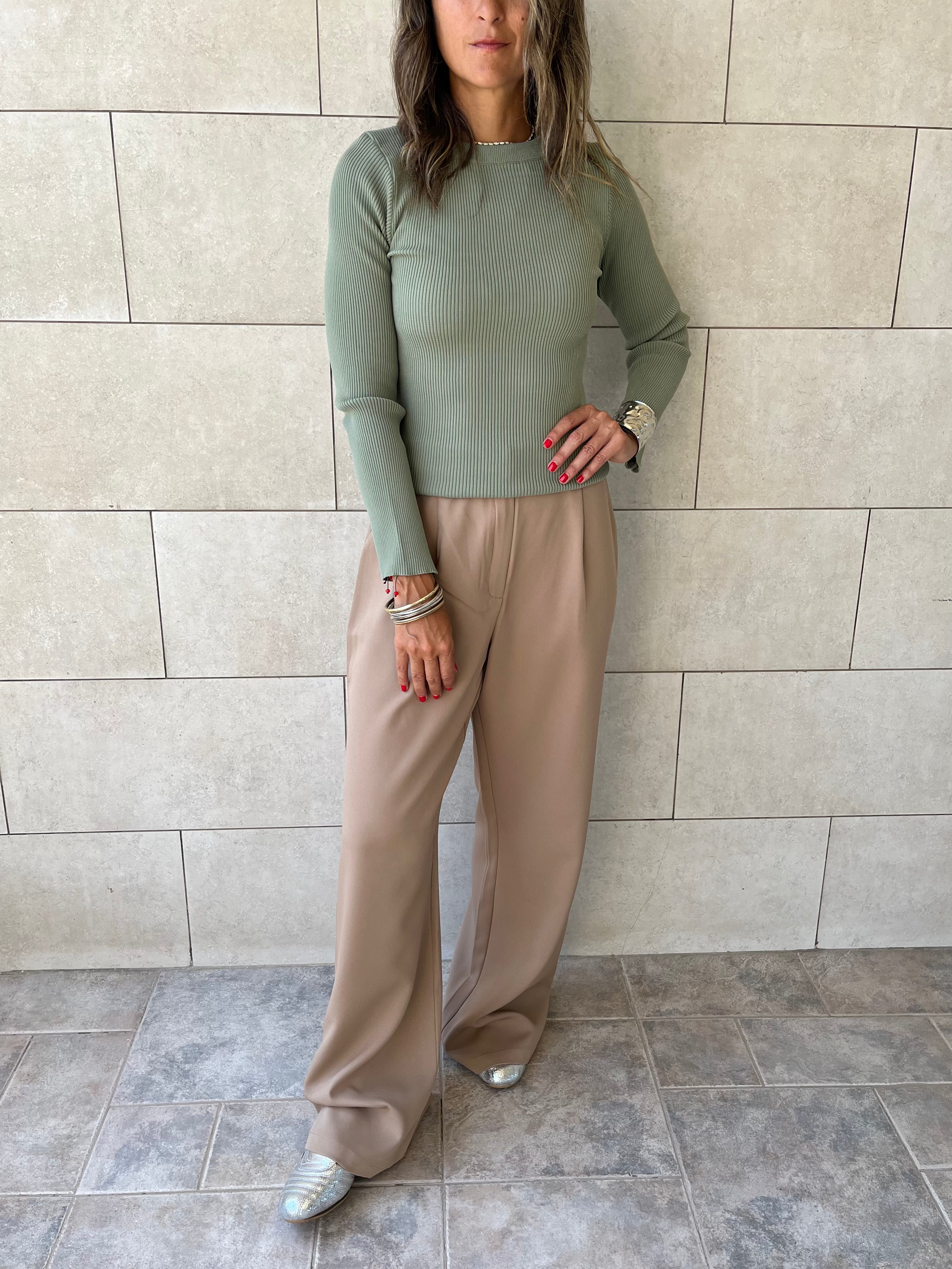 Pistachio Crewneck Contour Elevated Pullover