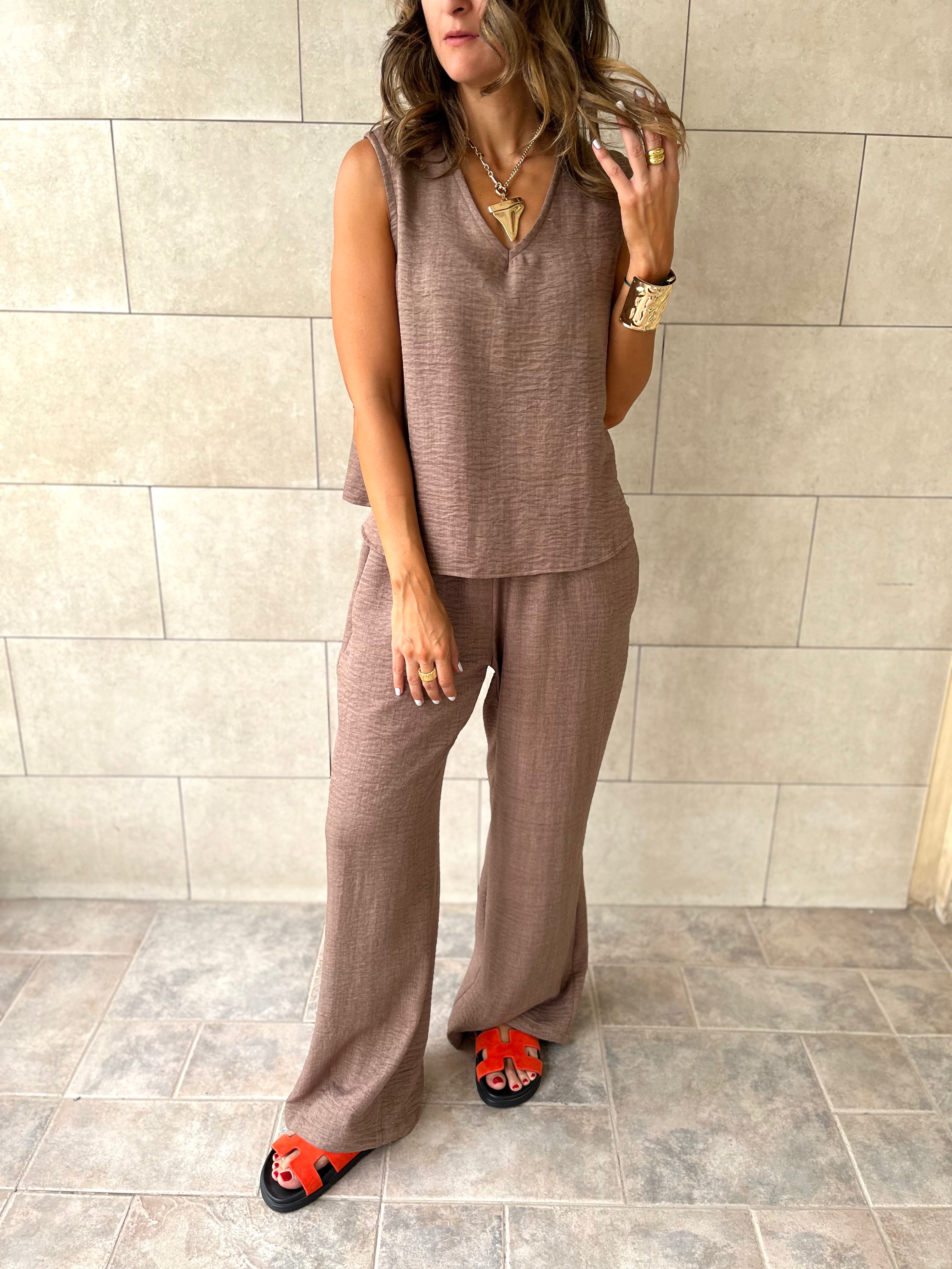 Cafe 2 Pieces Sleeveless Set