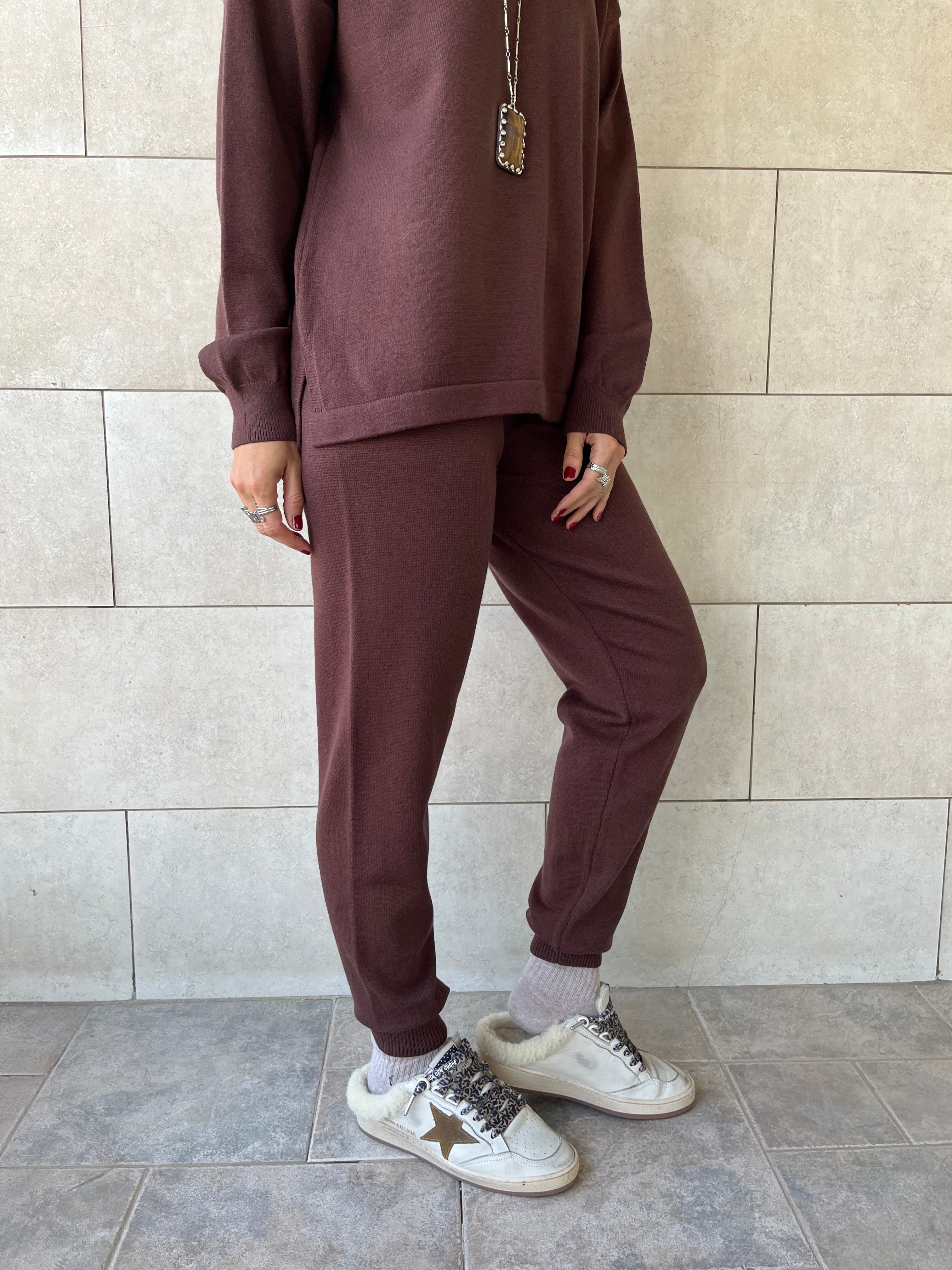 Brown Frillu Essential Basic Set