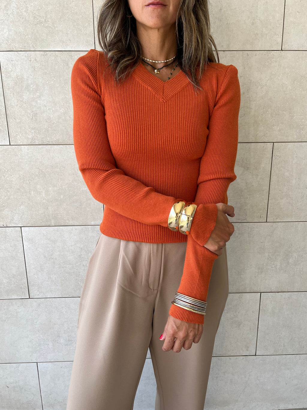 Rust V-Neck Contour Elevated Pullover