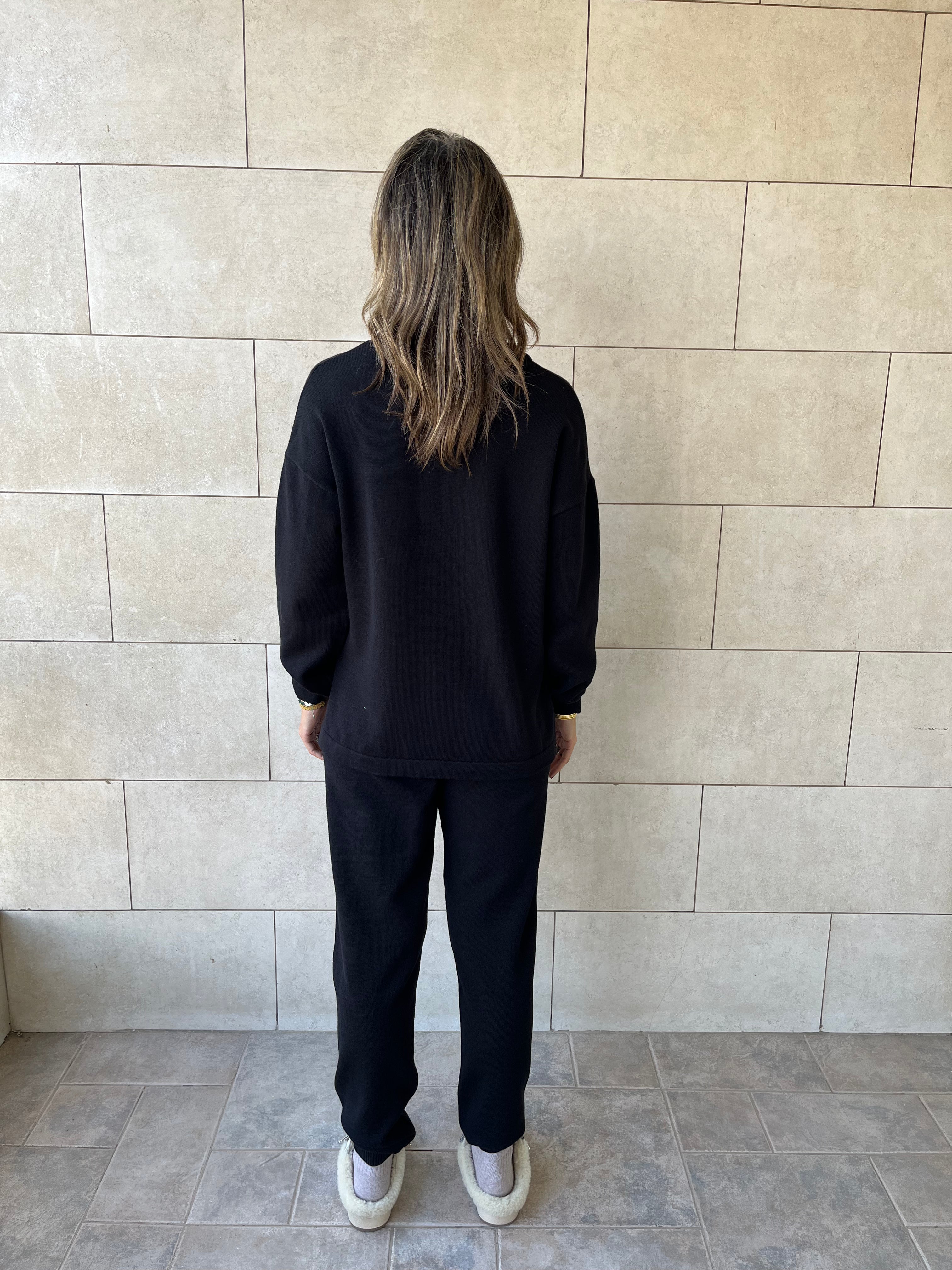 Black Frillu Essential Basic Set