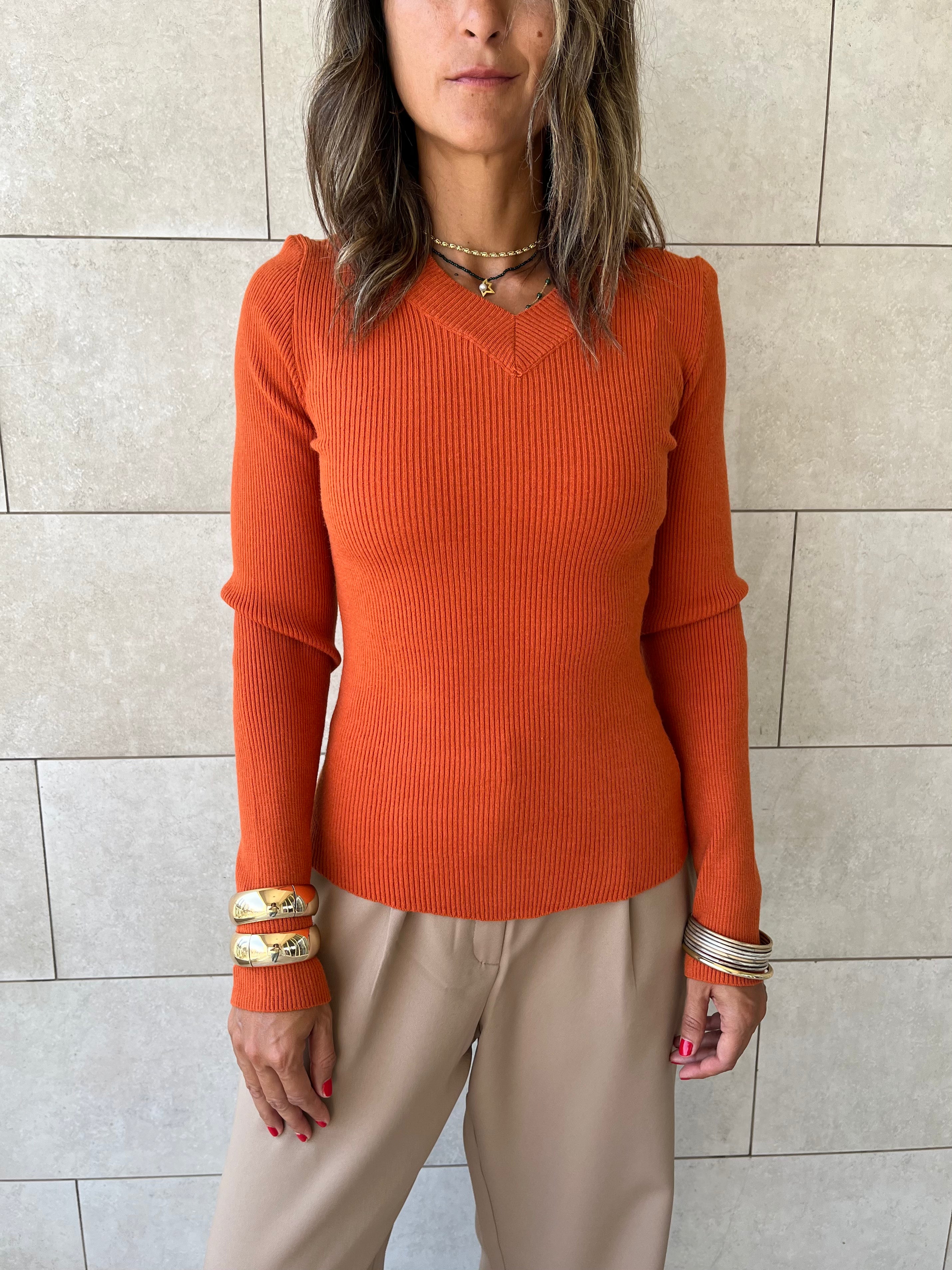 Rust V-Neck Contour Elevated Pullover