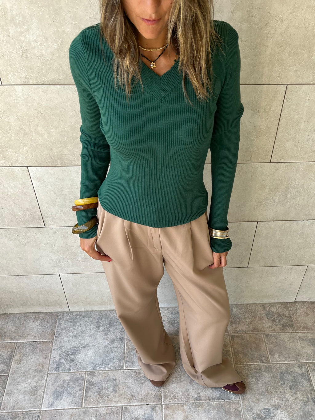 Teal V-Neck Contour Elevated Pullover