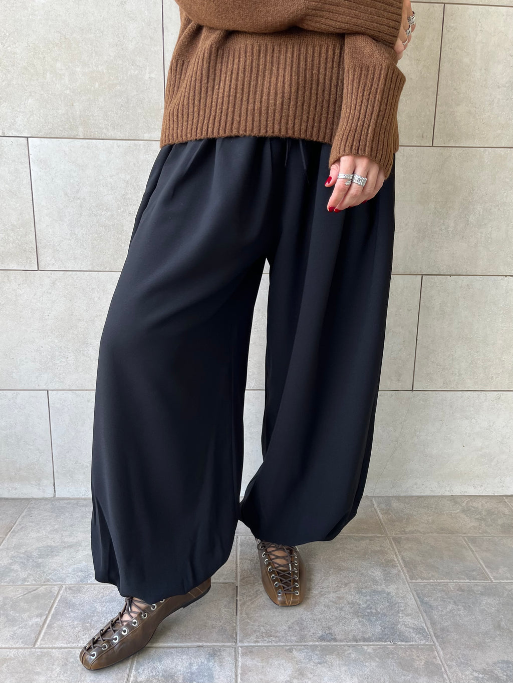 Black Balloon Pants