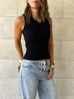 Black Sleeveless Polo Collar Top
