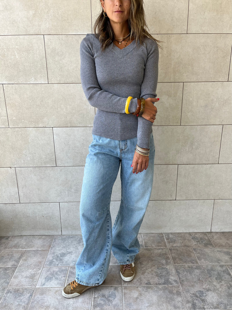Grey V-Neck Contour Elevated Pullover