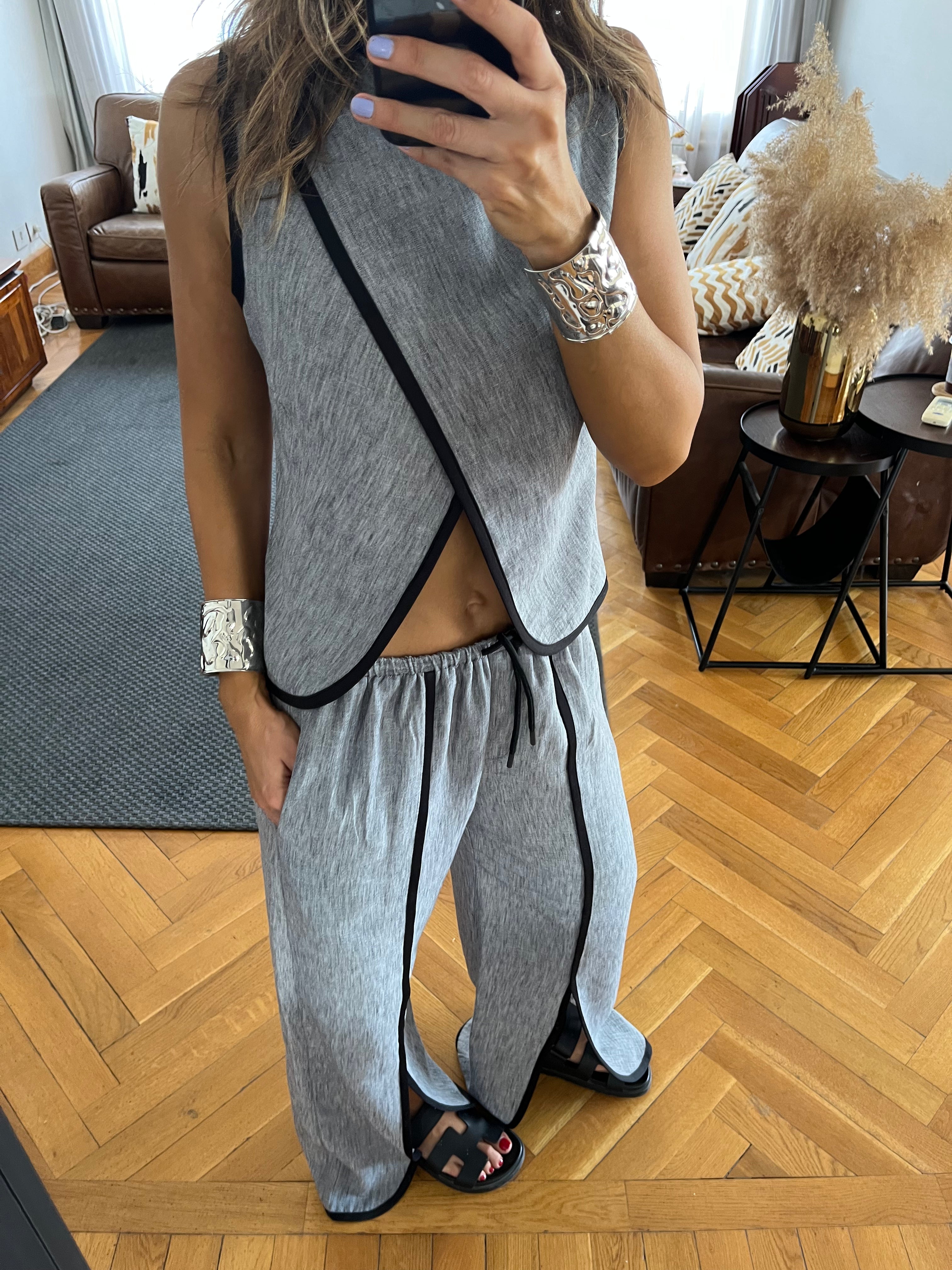 Grey Slate Curve Top