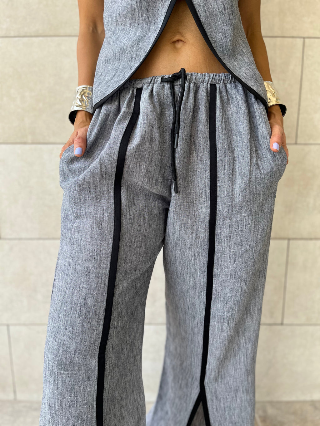 Grey Middle Line Pants