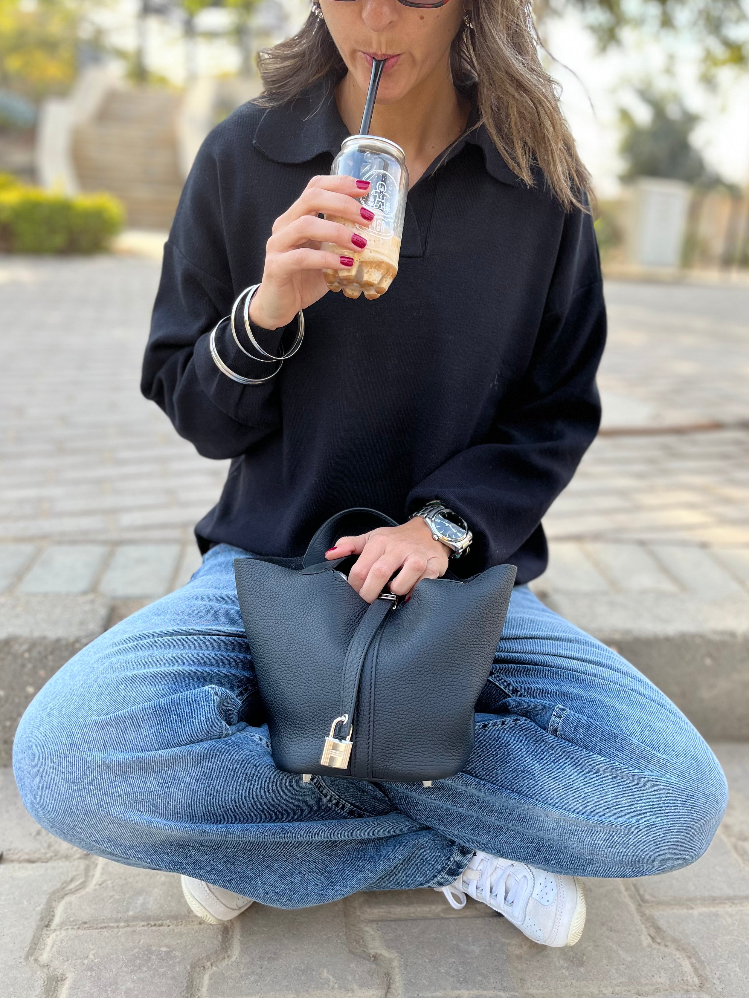 Black Collard Long Sleeve Pullover