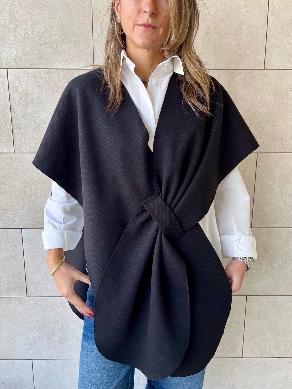 Black Relaxed Cape Poncho