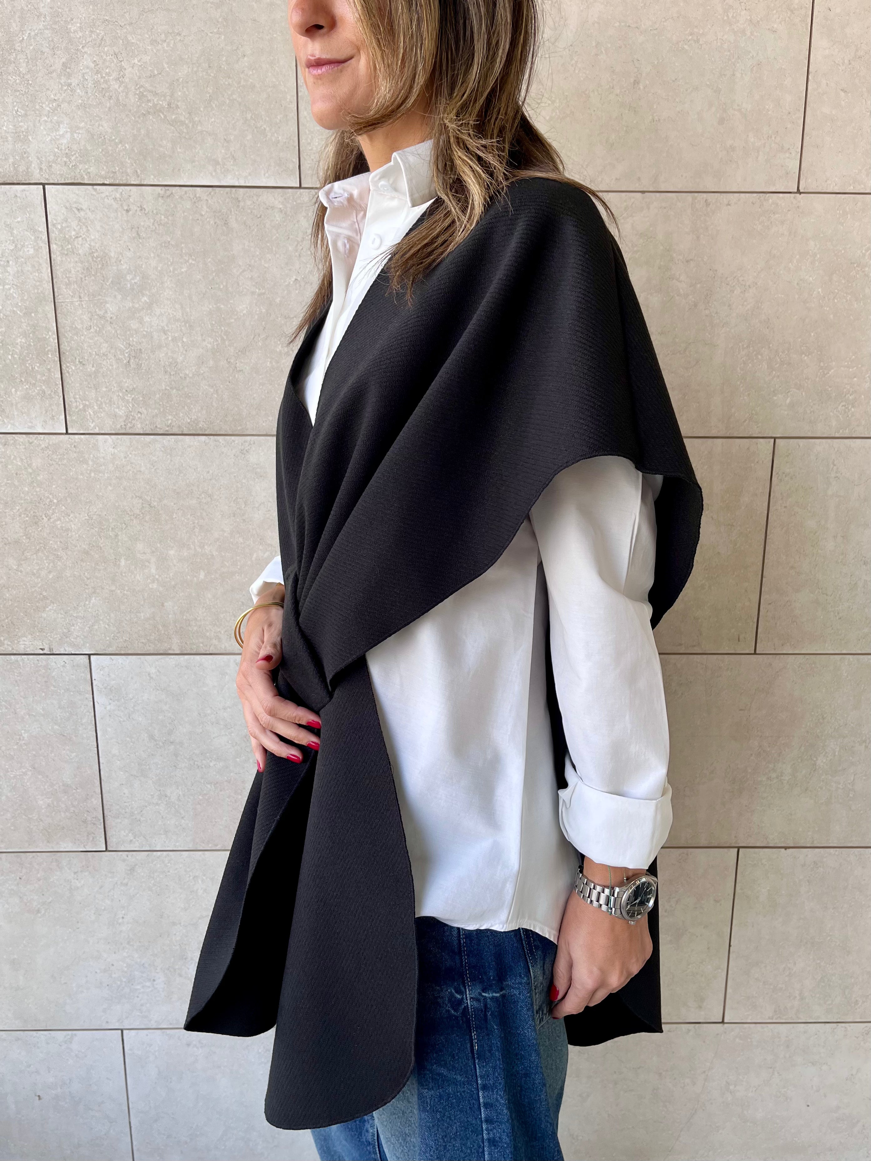 Black Relaxed Cape Poncho