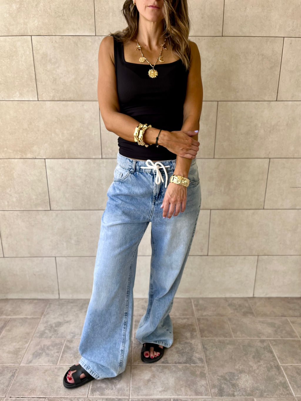 Black 130 Ruched Sleeveless Top