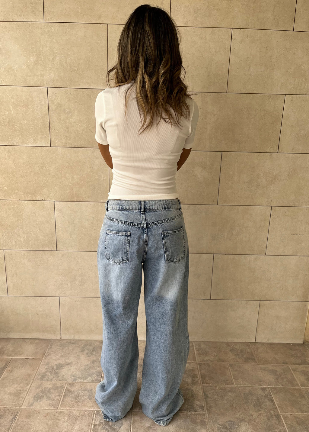 White 130 Ribbed Basic Tee