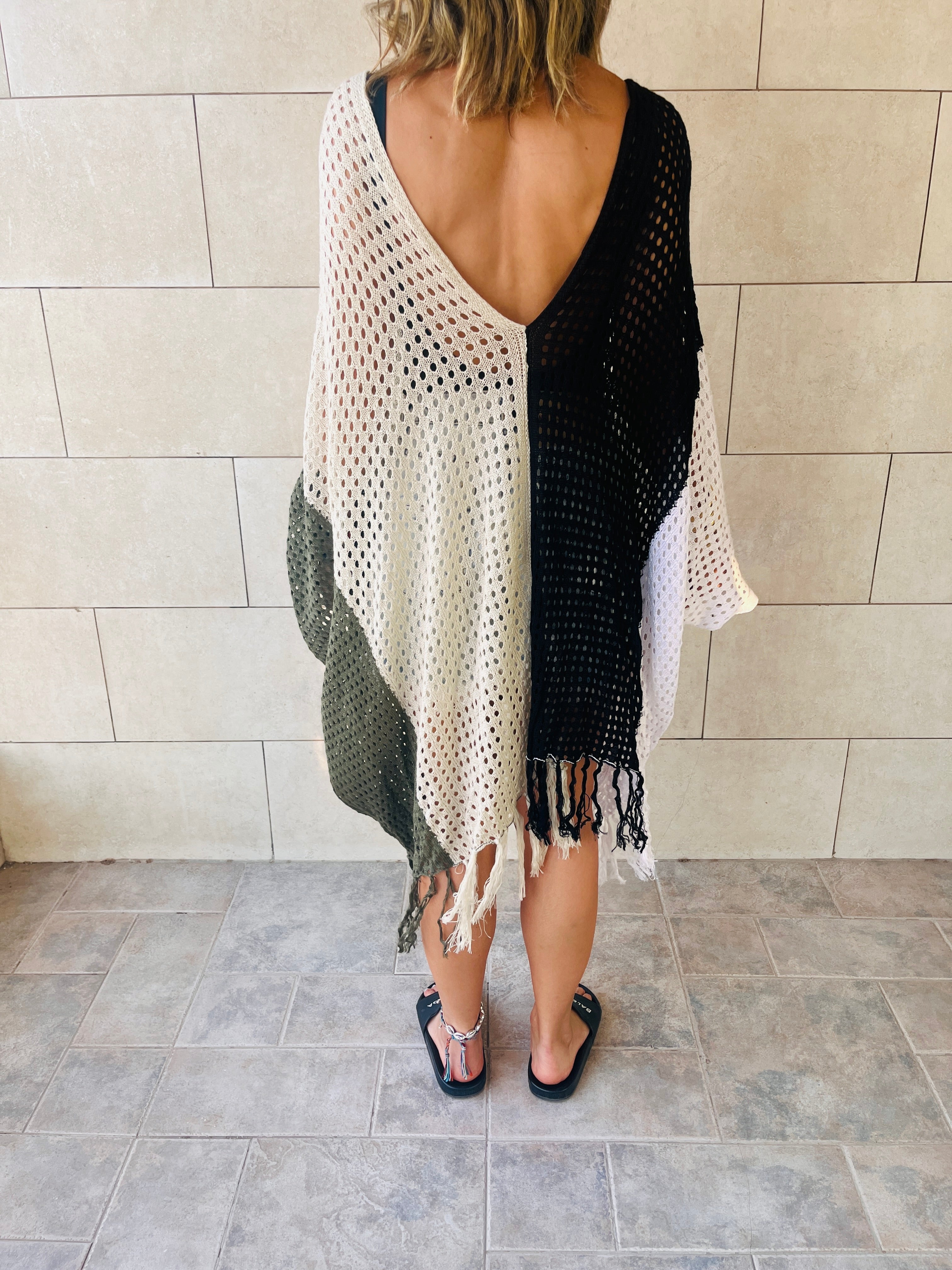 Black & Olive Feels Colorblock