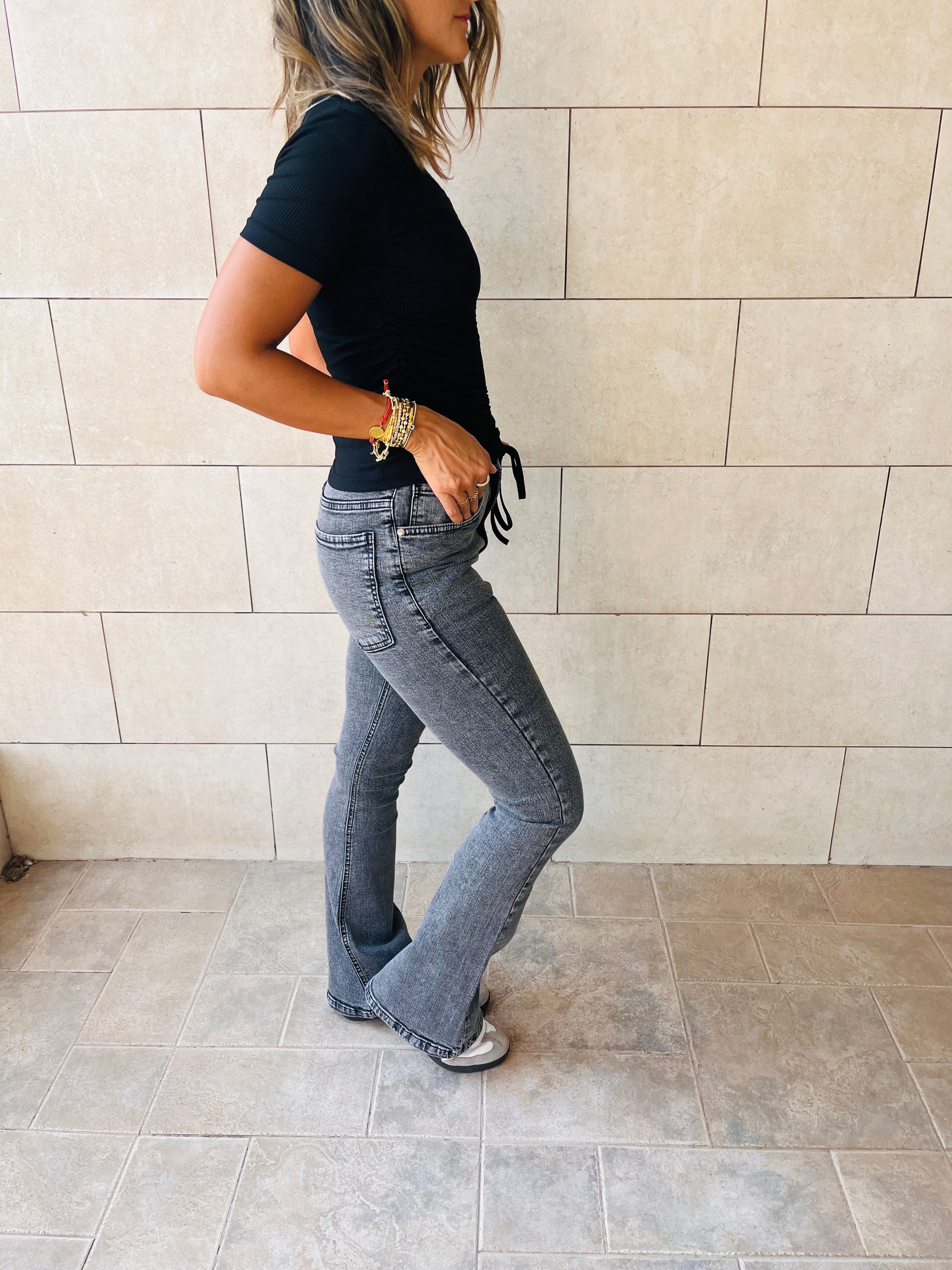 Black Come Through And Pull Through Ribbed Top