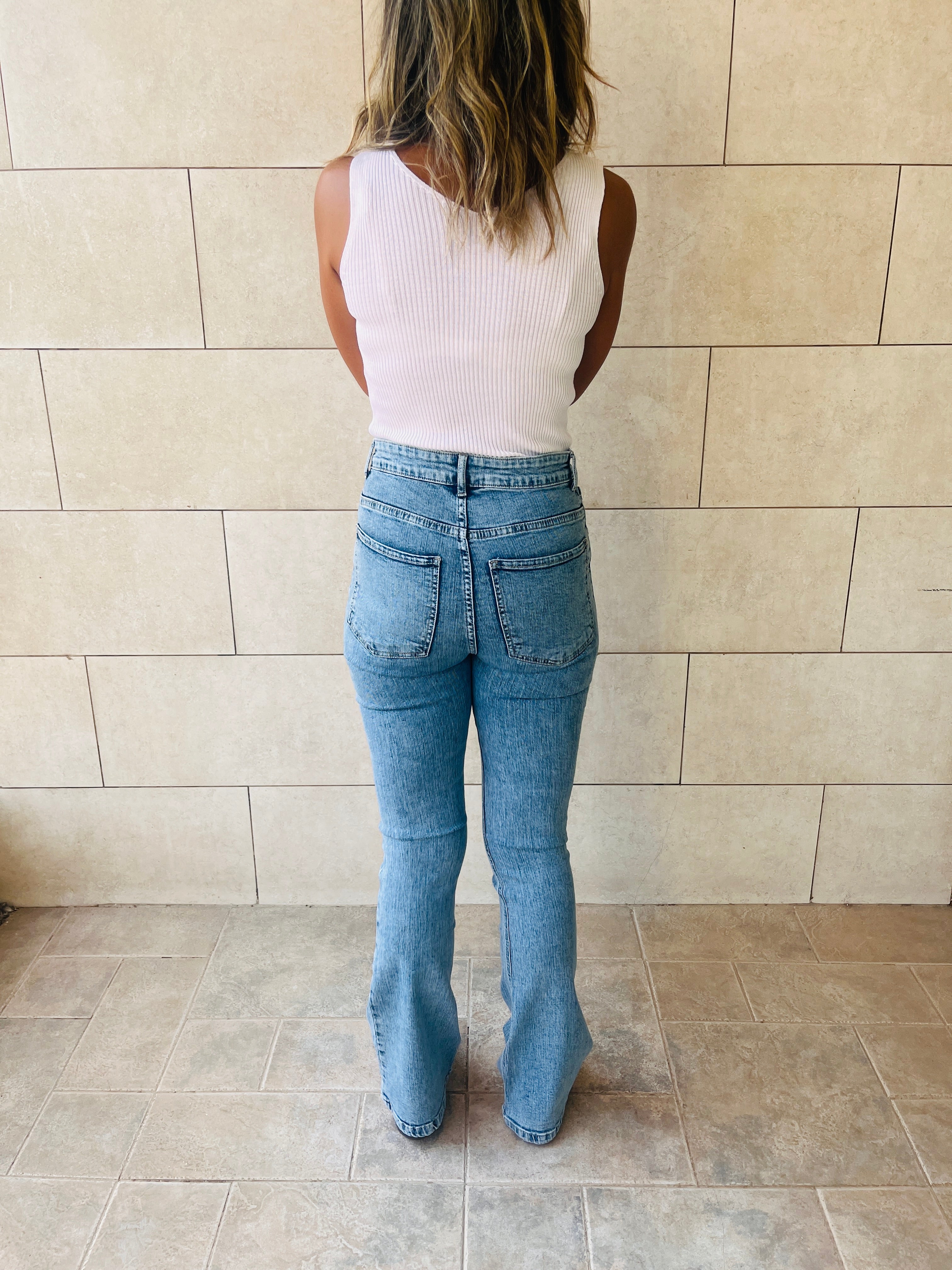 White 120 Knit V Tank Top