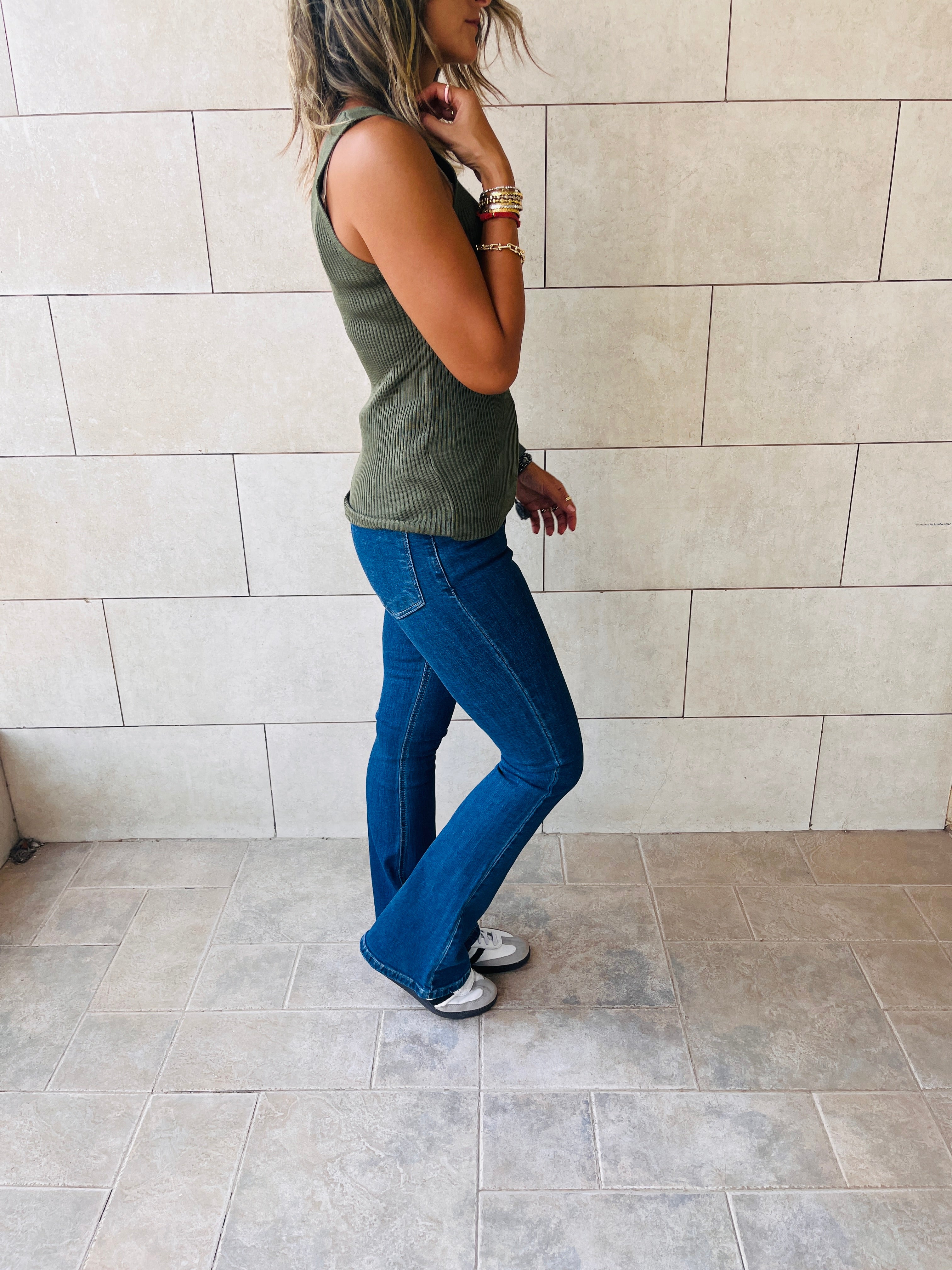 Olive 120 Knit V Tank Top